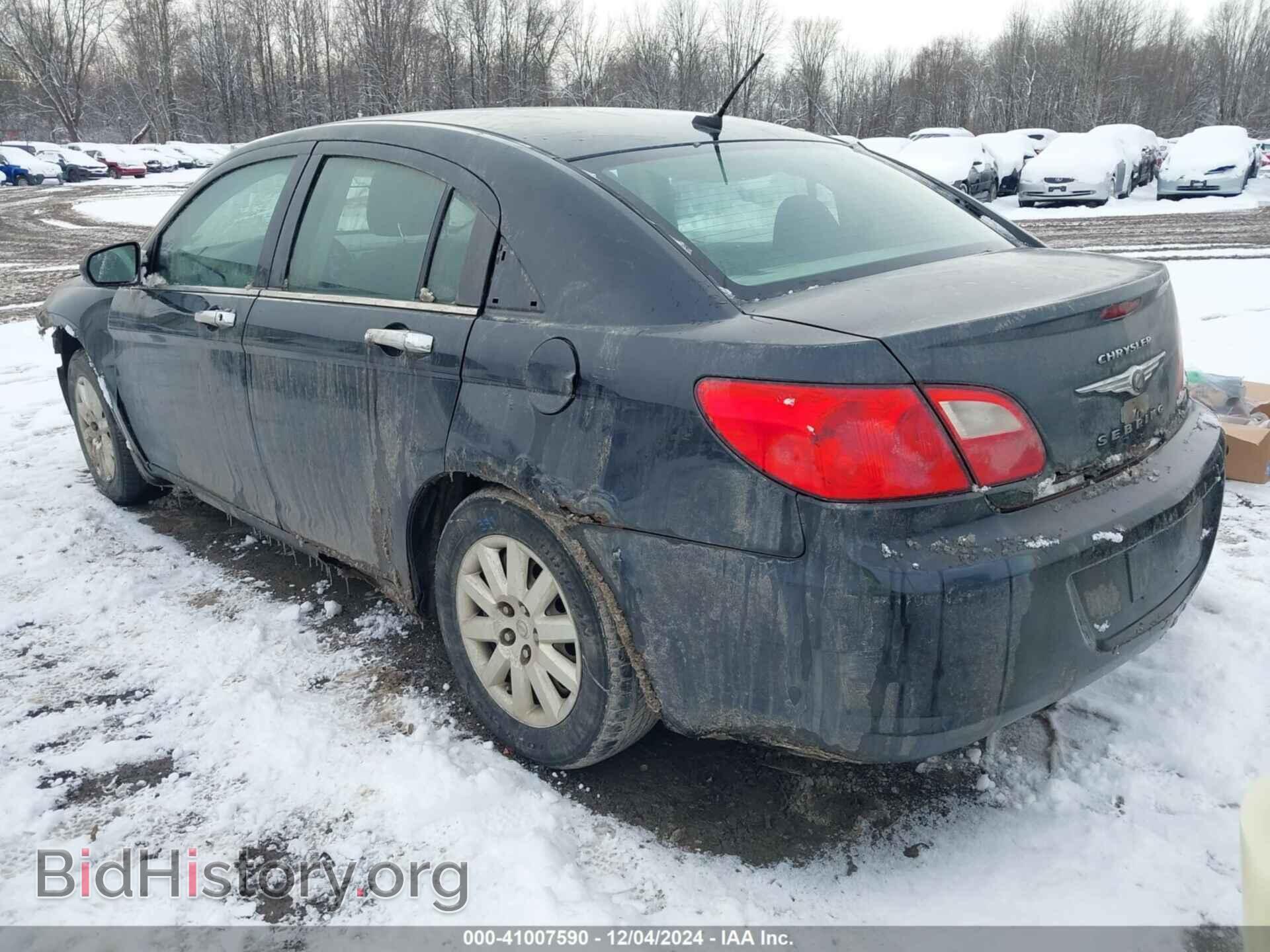 2010 CHRYSLER SEBRING - VIN: 1C3CC4FB1AN105692 - Фото 3