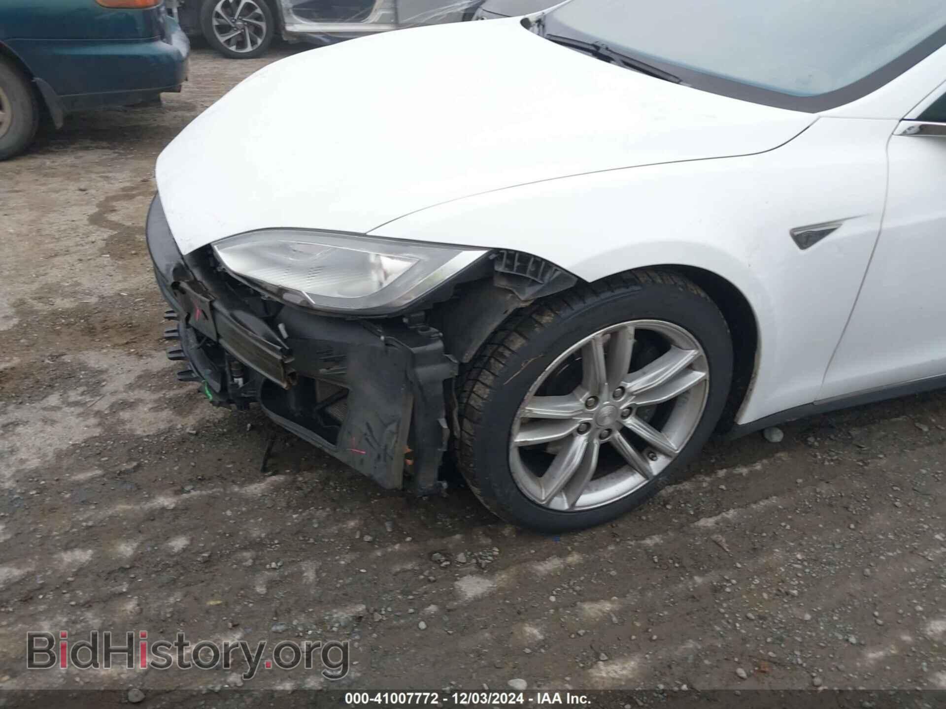 2015 TESLA MODEL S - VIN: 5YJSA1E2XFF111896 - Фото 20