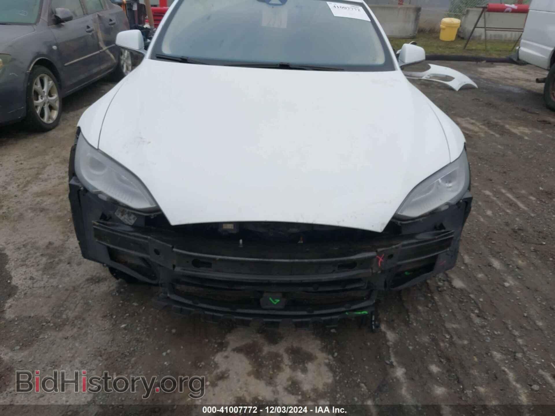 2015 TESLA MODEL S - VIN: 5YJSA1E2XFF111896 - Фото 22