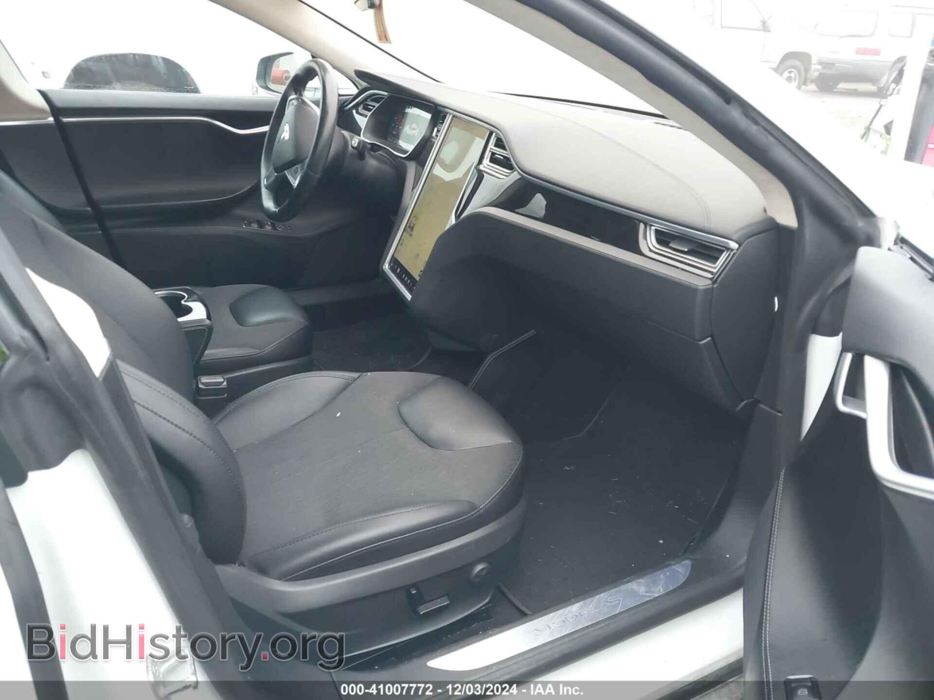 2015 TESLA MODEL S - VIN: 5YJSA1E2XFF111896 - Фото 5