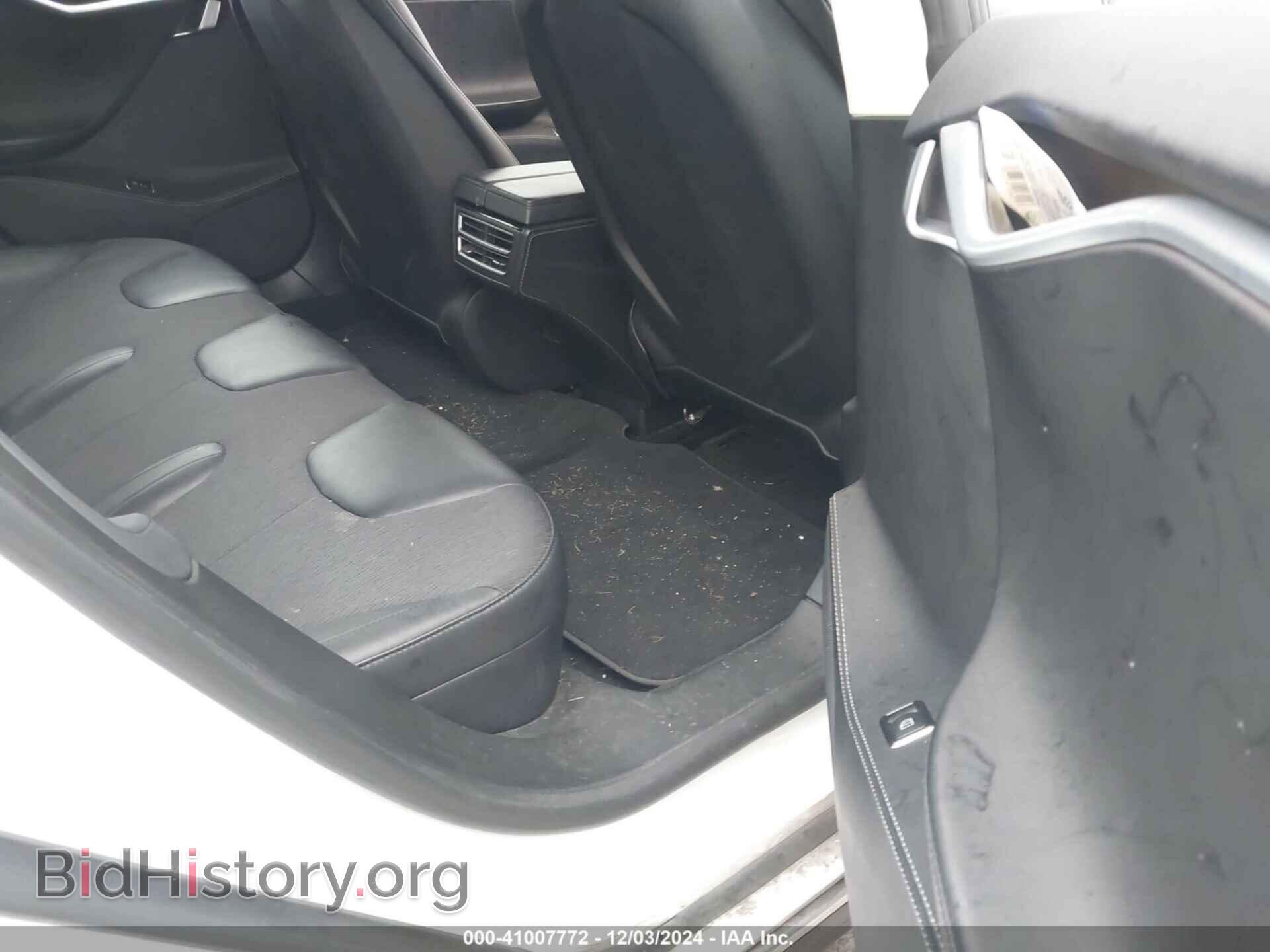 2015 TESLA MODEL S - VIN: 5YJSA1E2XFF111896 - Фото 8