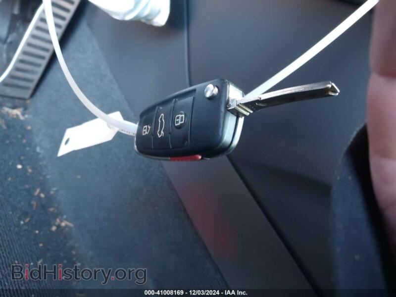 2013 Audi TT (VIN TRUBFAFK7D1009015) — photo 11 of 16