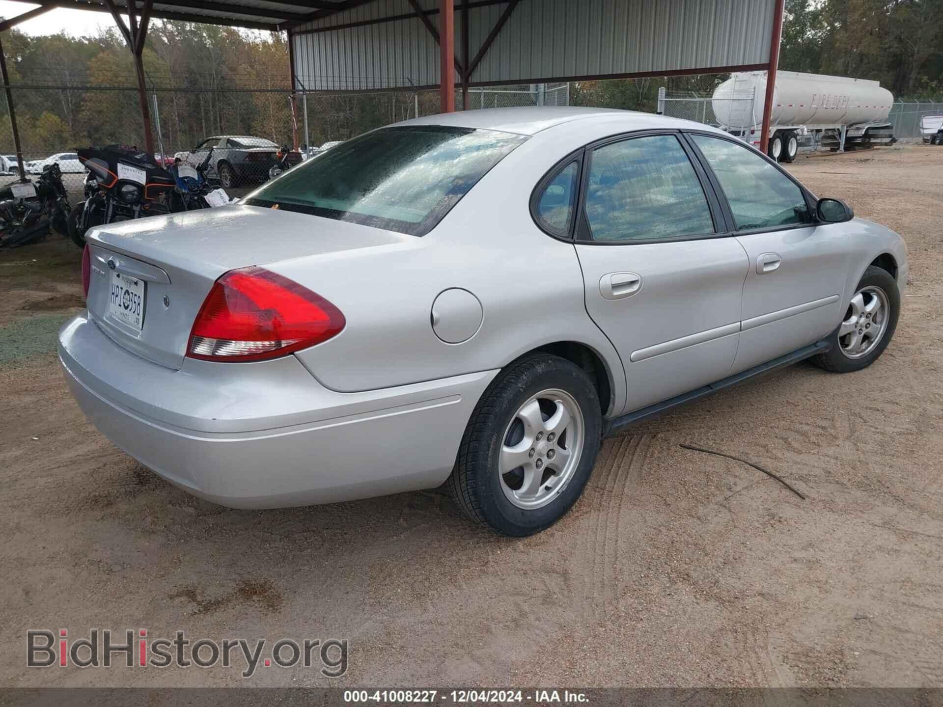2005 FORD TAURUS - VIN: 1FAFP53U45A275654 - Фото 4