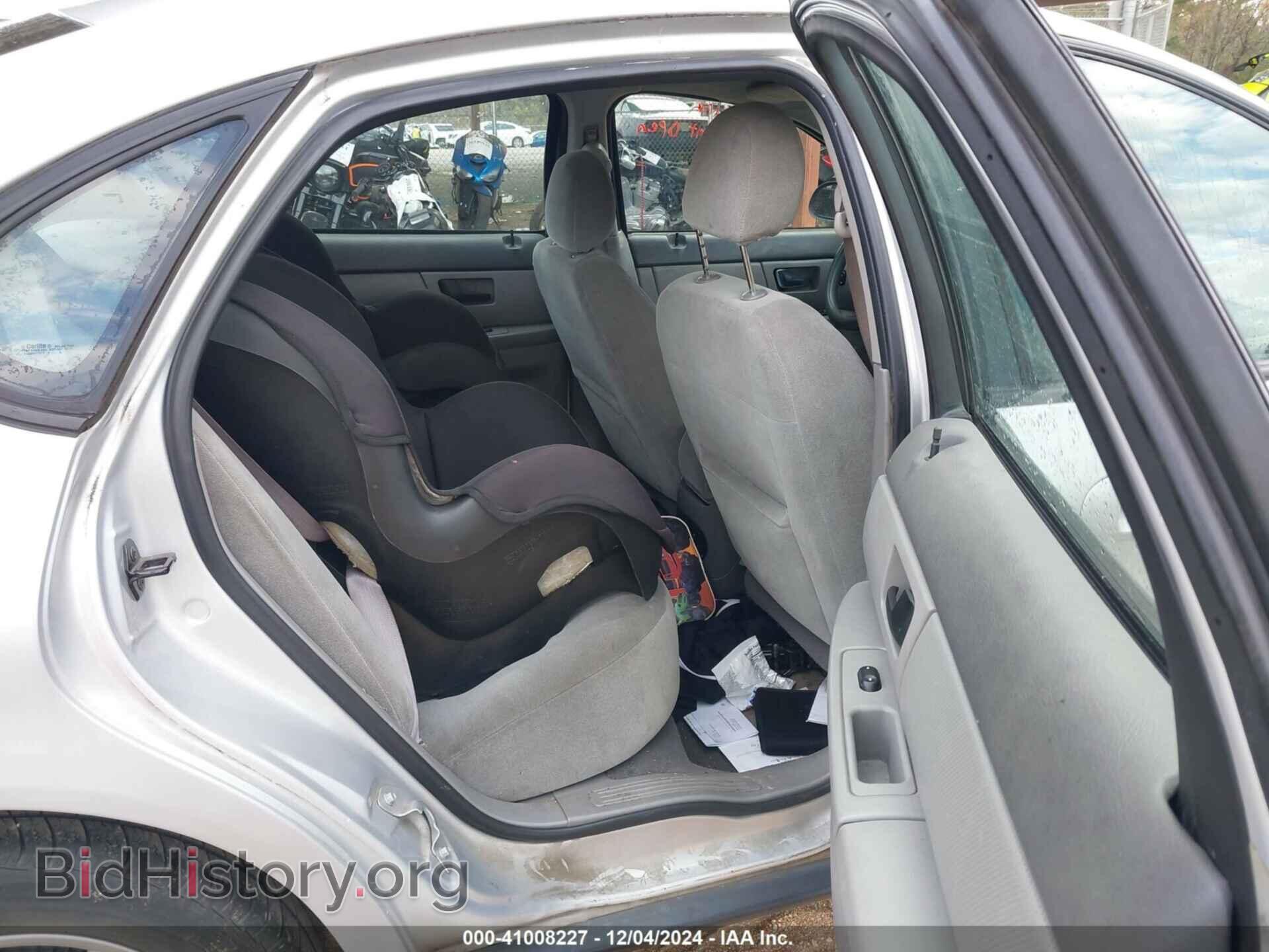 2005 FORD TAURUS - VIN: 1FAFP53U45A275654 - Фото 8