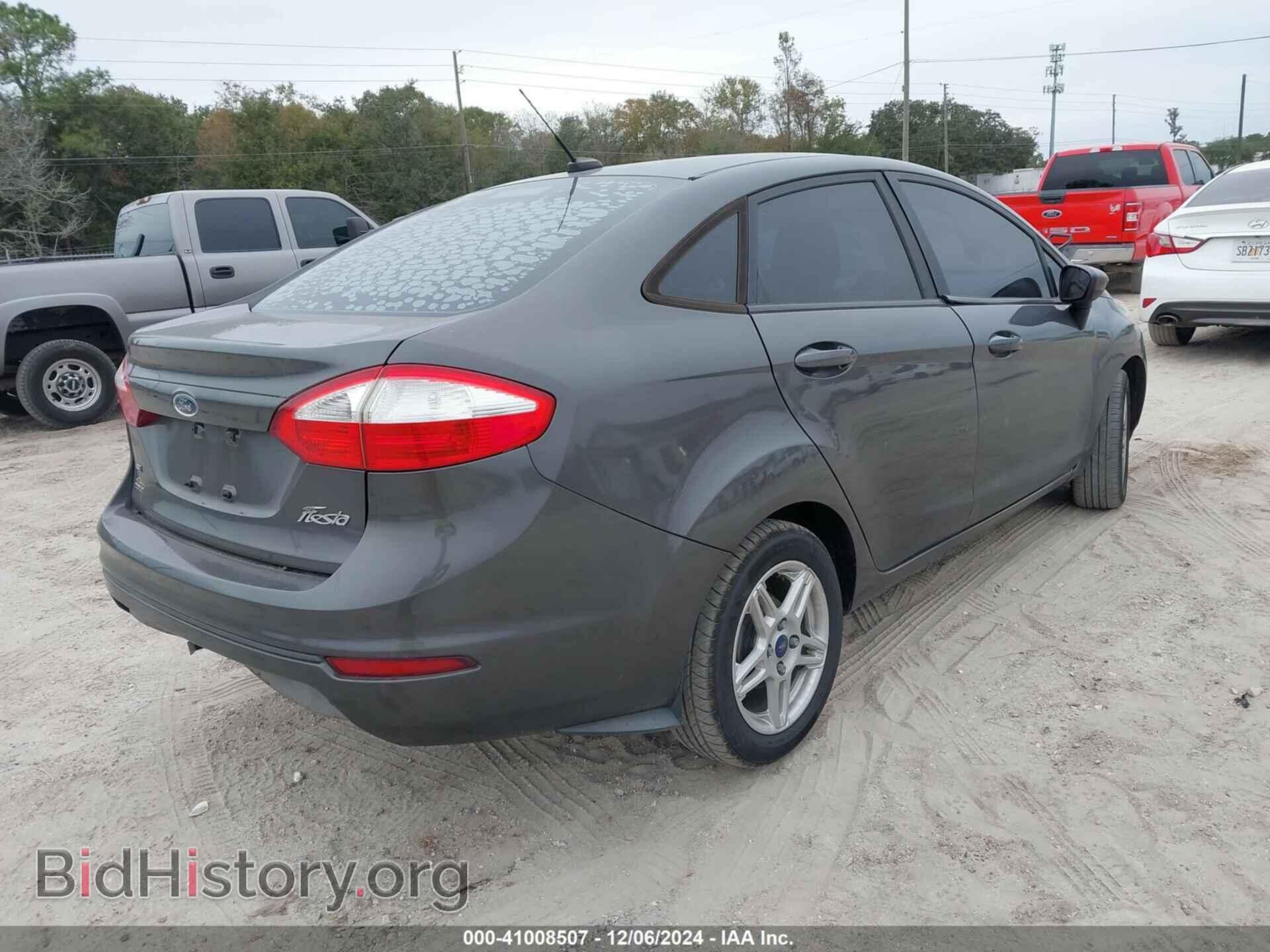 2017 FORD FIESTA - VIN: 3FADP4BJ6HM135668 - Фото 4