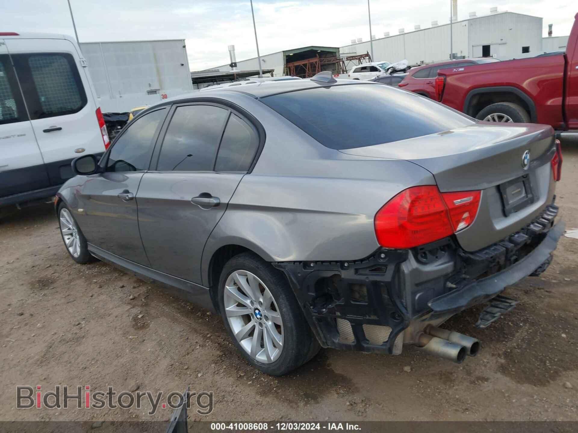 2011 BMW 328I - VIN: WBAPH7C52BE680638 - Фото 3