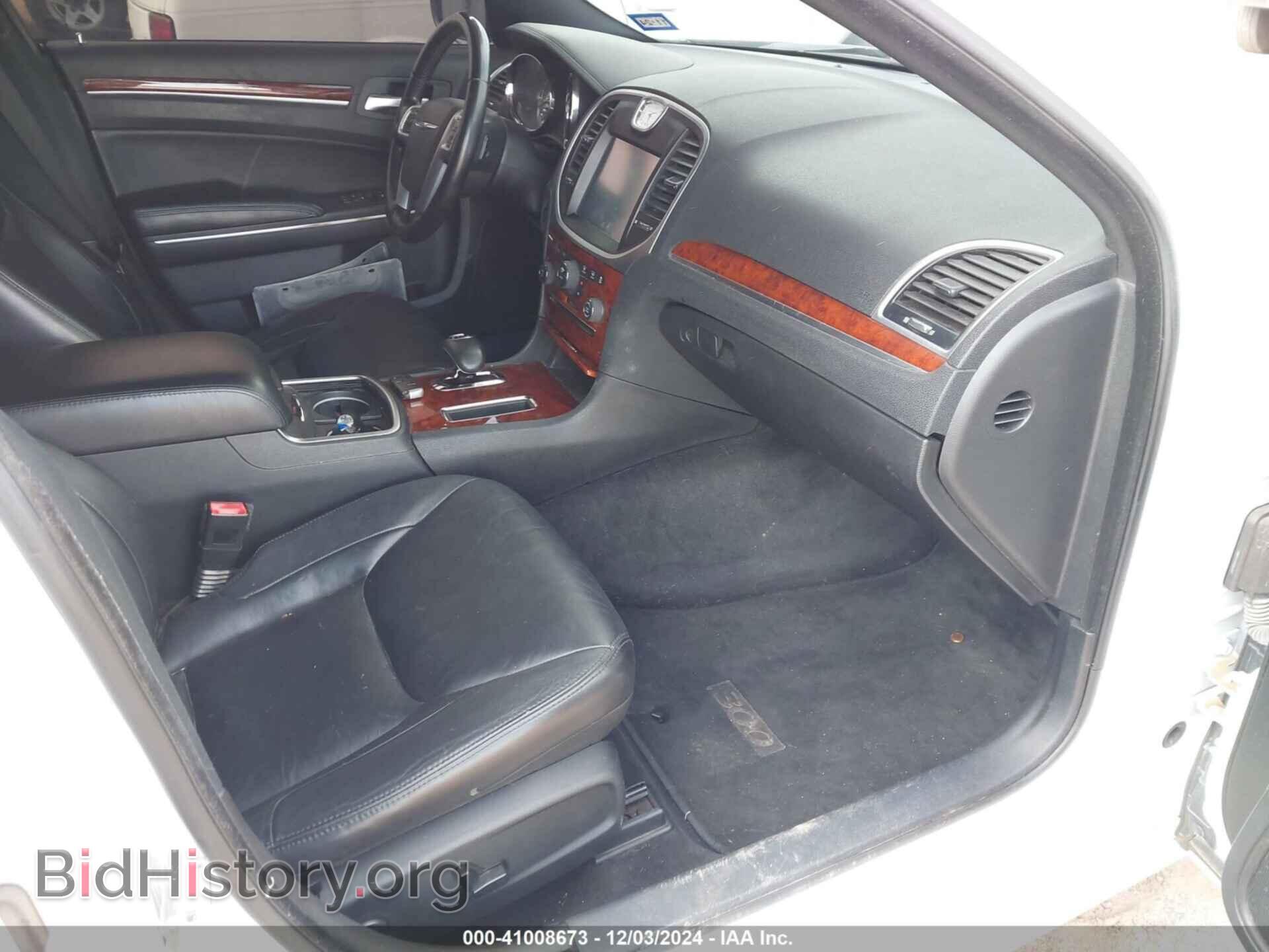 2012 CHRYSLER 300 - VIN: 2C3CCACG2CH205908 - Фото 5