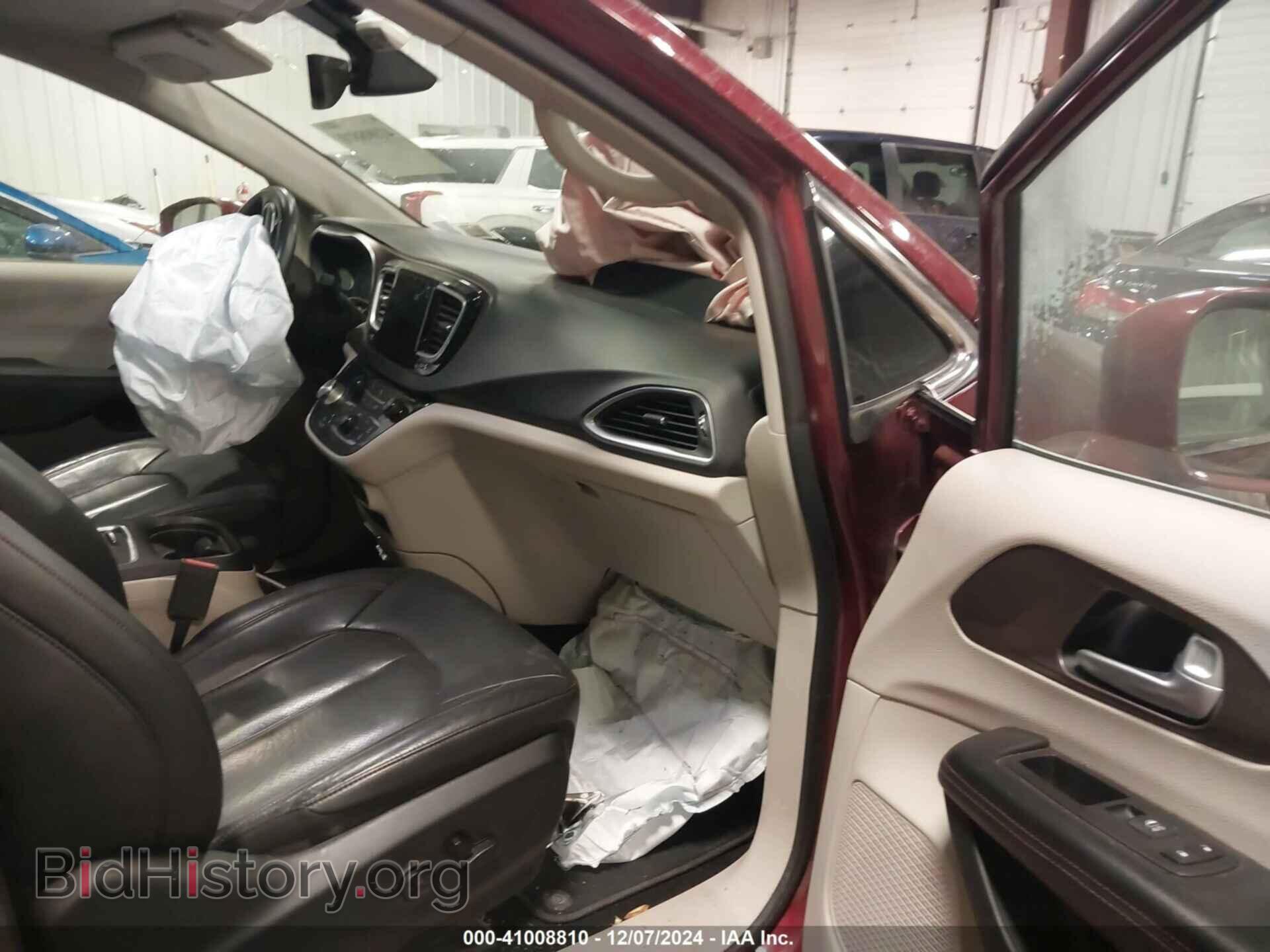2018 CHRYSLER PACIFICA - VIN: 2C4RC1EG0JR330237 - Photo 5