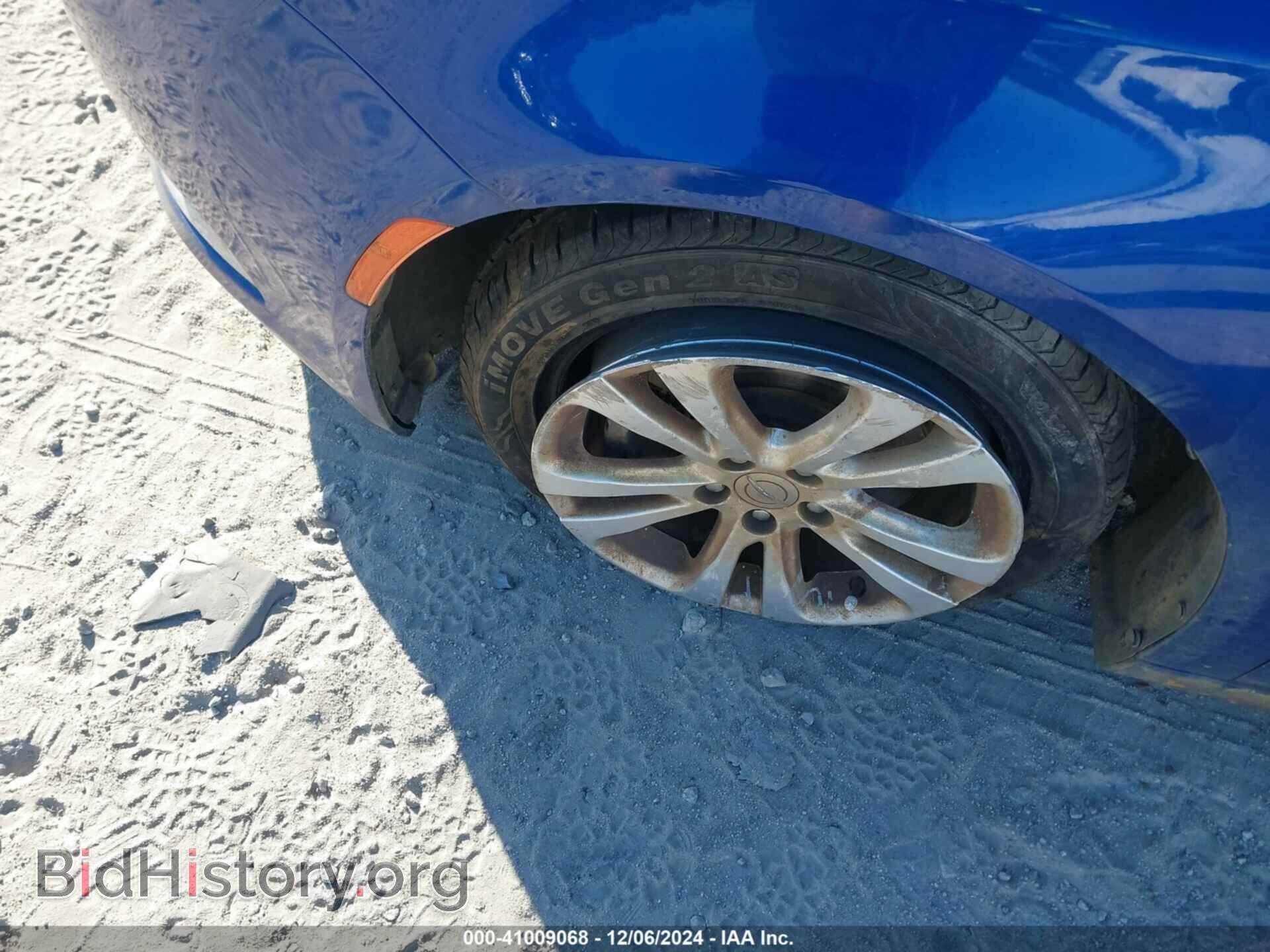 2015 CHRYSLER 200 - VIN: 1C3CCCAB6FN561051 - Фото 6