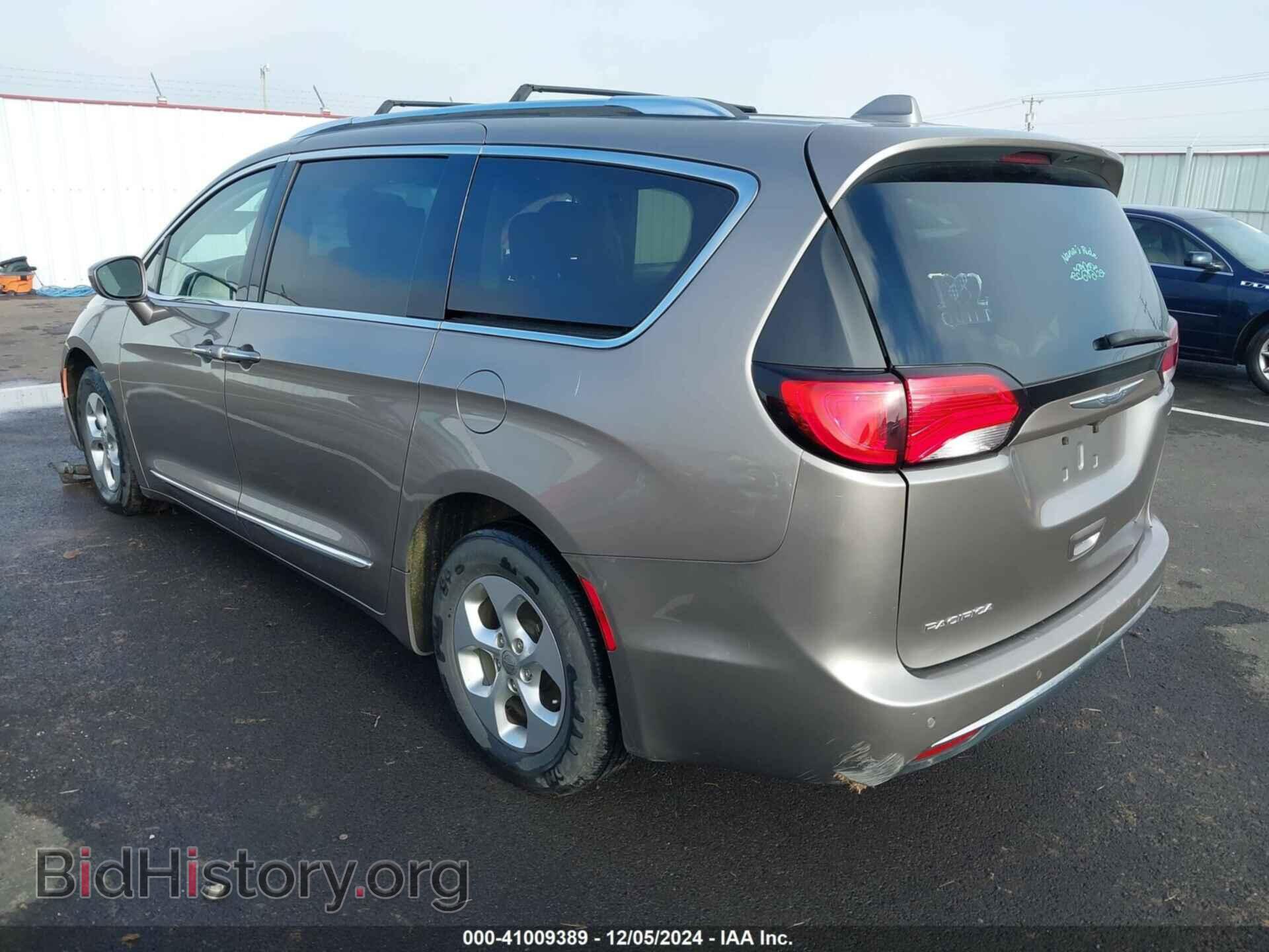 2017 CHRYSLER PACIFICA - VIN: 2C4RC1EG0HR726677 - Фото 3