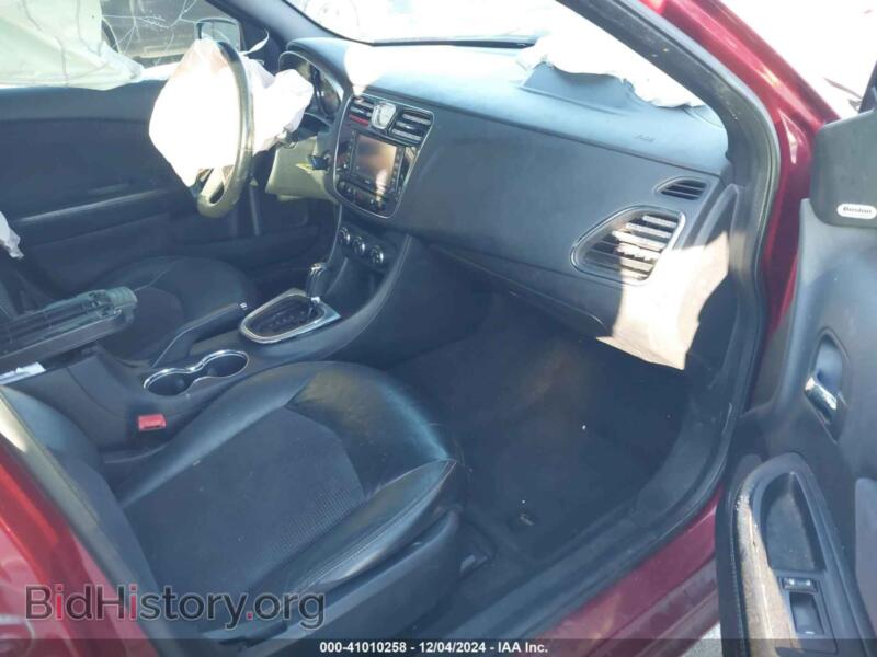 2012 Chrysler 200 (VIN 1C3CCBHGXCN123253) — photo 5 of 17