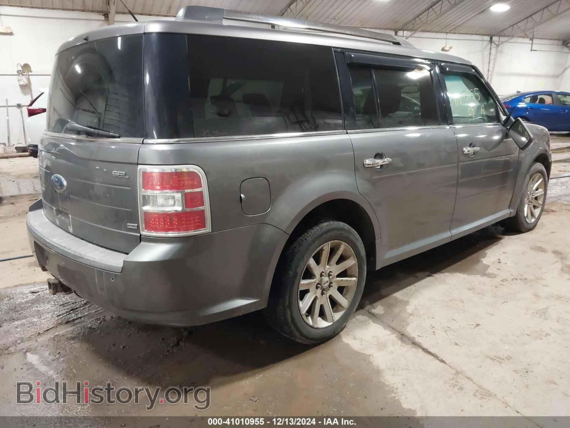 2009 FORD FLEX - VIN: 2FMEK62C99BA25027 - Фото 4