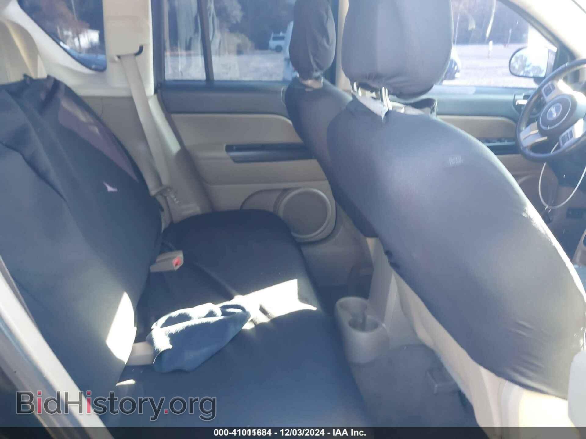 2011 JEEP COMPASS - VIN: 1J4NT1FB0BD138008 - Photo 8