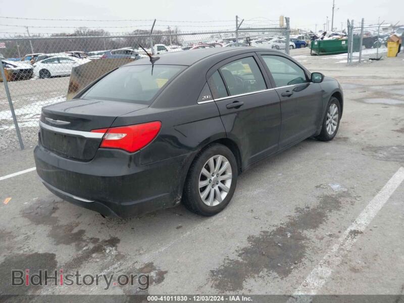 2011 Chrysler 200 (VIN 1C3BC1FB1BN603645) — фото 4 из 11