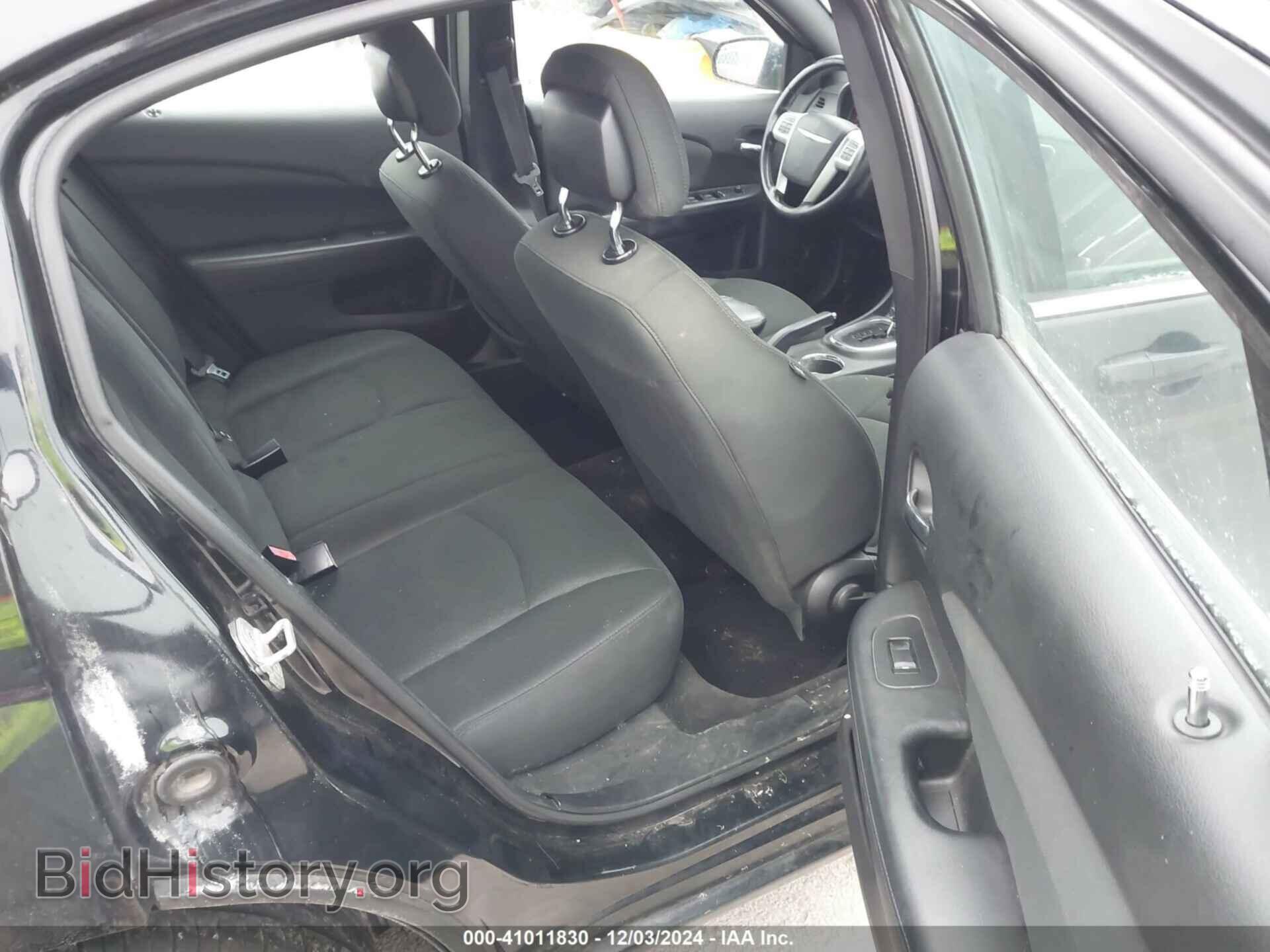 2011 CHRYSLER 200 - VIN: 1C3BC1FB1BN603645 - Фото 8