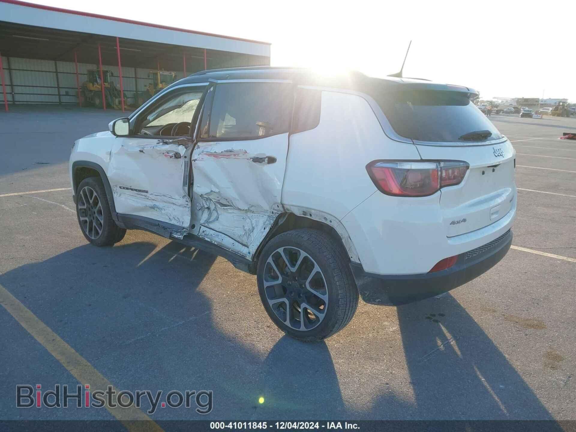2018 JEEP COMPASS - VIN: 3C4NJDCB6JT206094 - Фото 3