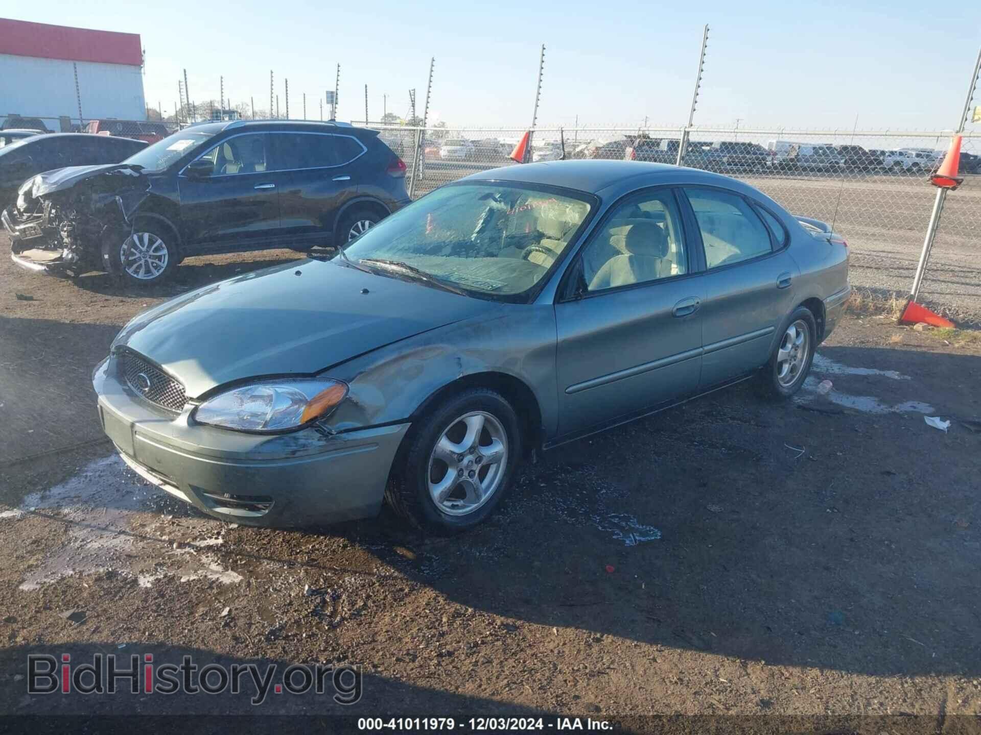 2006 FORD TAURUS - VIN: 1FAFP53U06A167498 - Фото 2