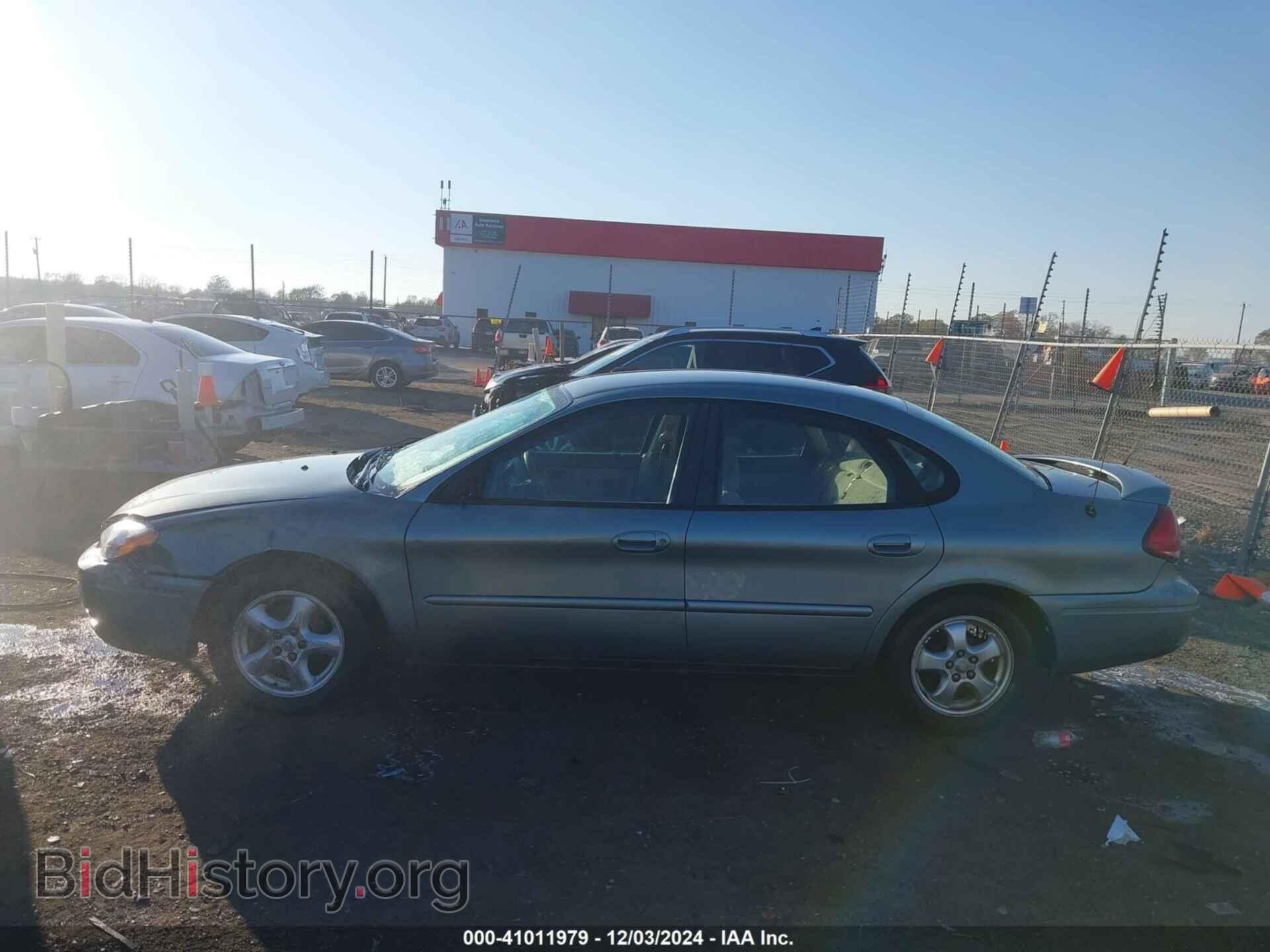 2006 FORD TAURUS - VIN: 1FAFP53U06A167498 - Фото 14