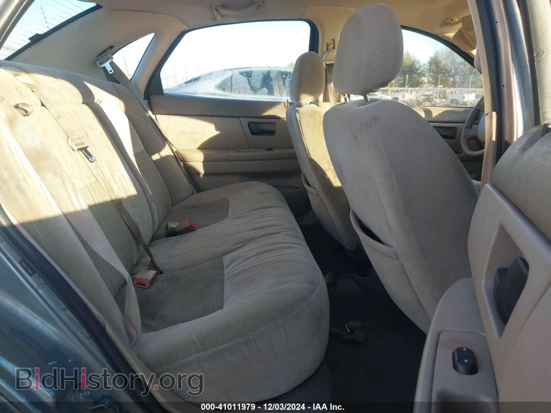 2006 FORD TAURUS - VIN: 1FAFP53U06A167498 - Фото 8