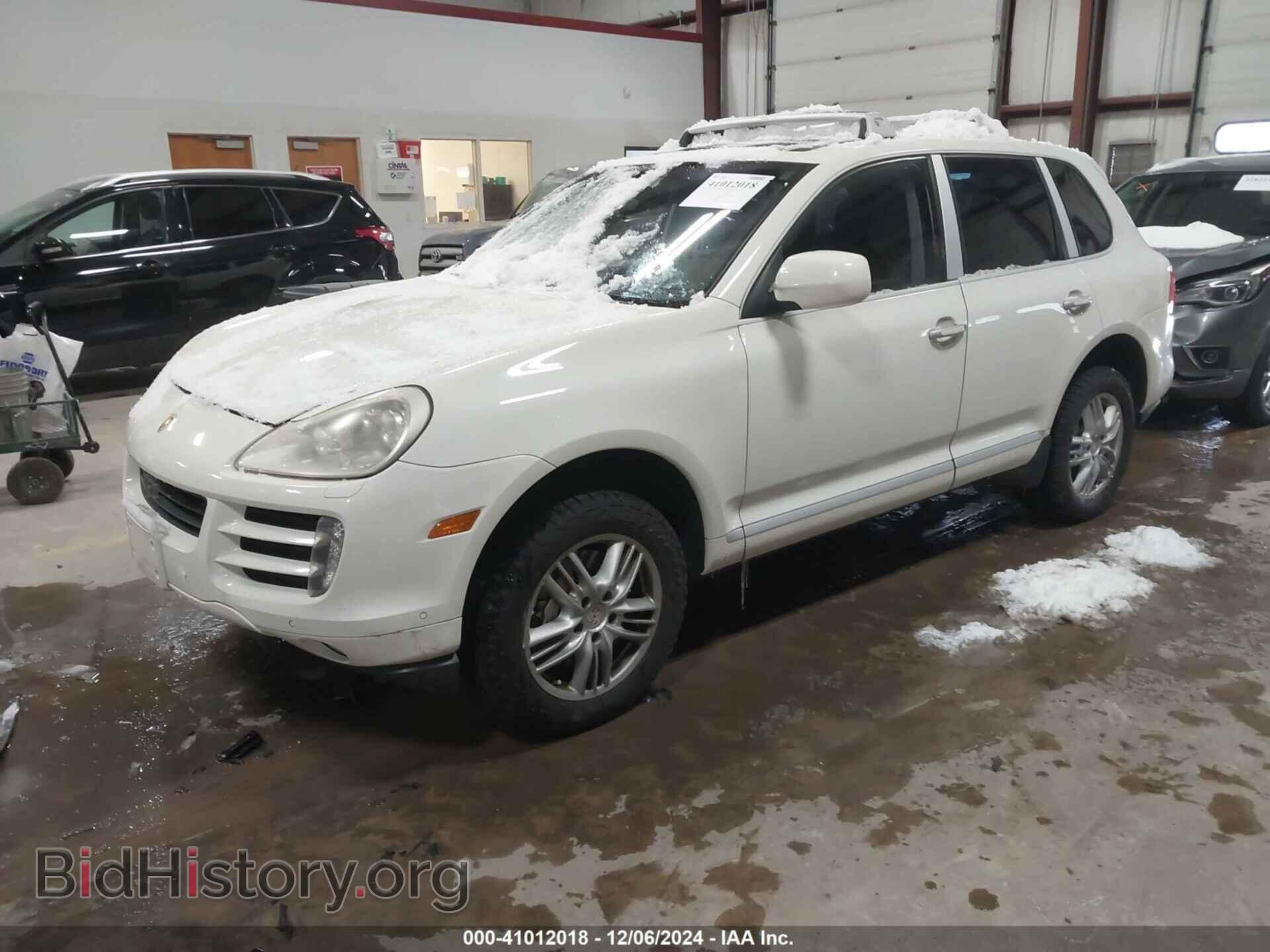 2008 PORSCHE CAYENNE - VIN: WP1AB29P18LA48187 - Фото 2