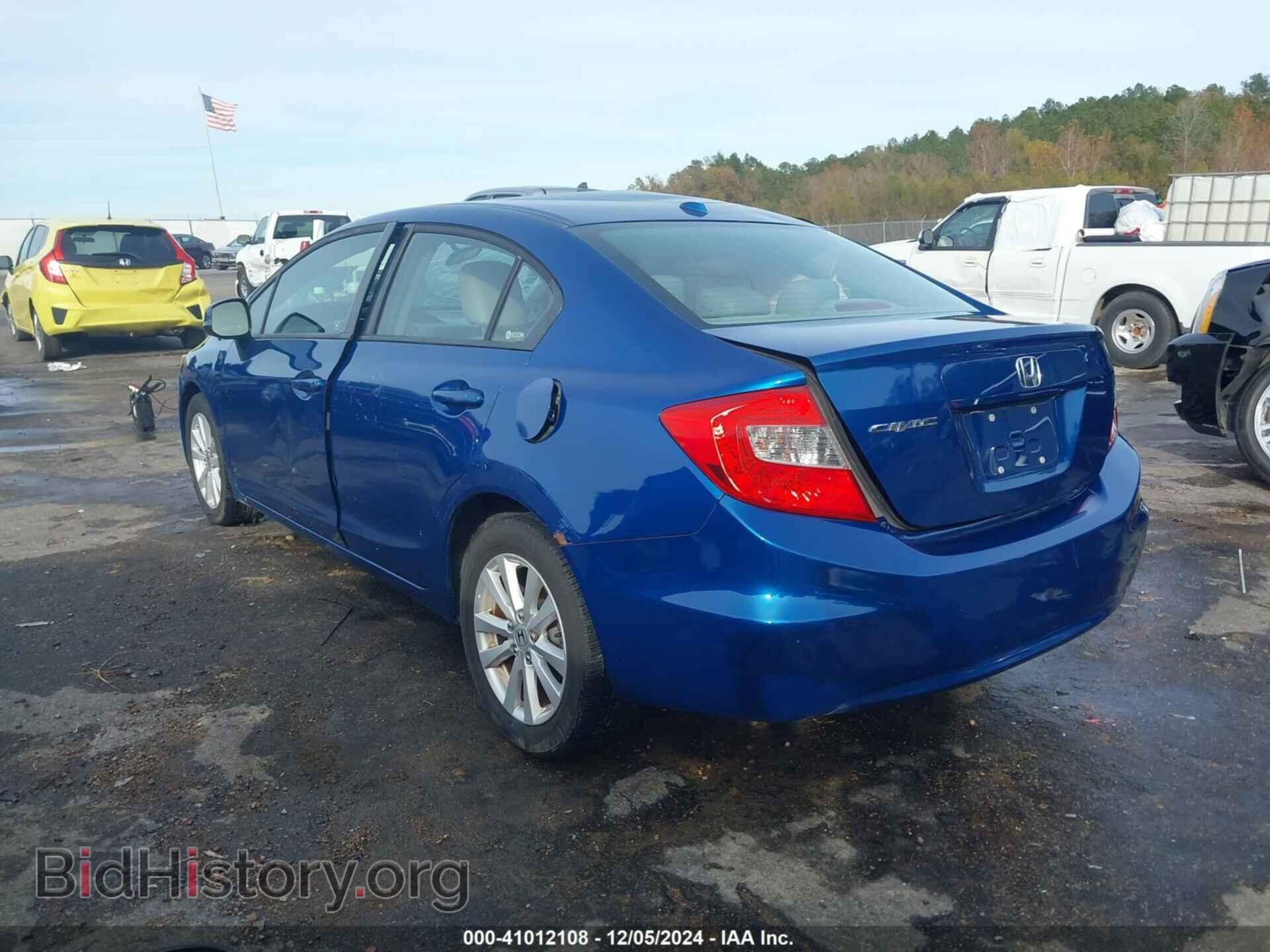 2012 HONDA CIVIC - VIN: 2HGFB2F9XCH505728 - Фото 3
