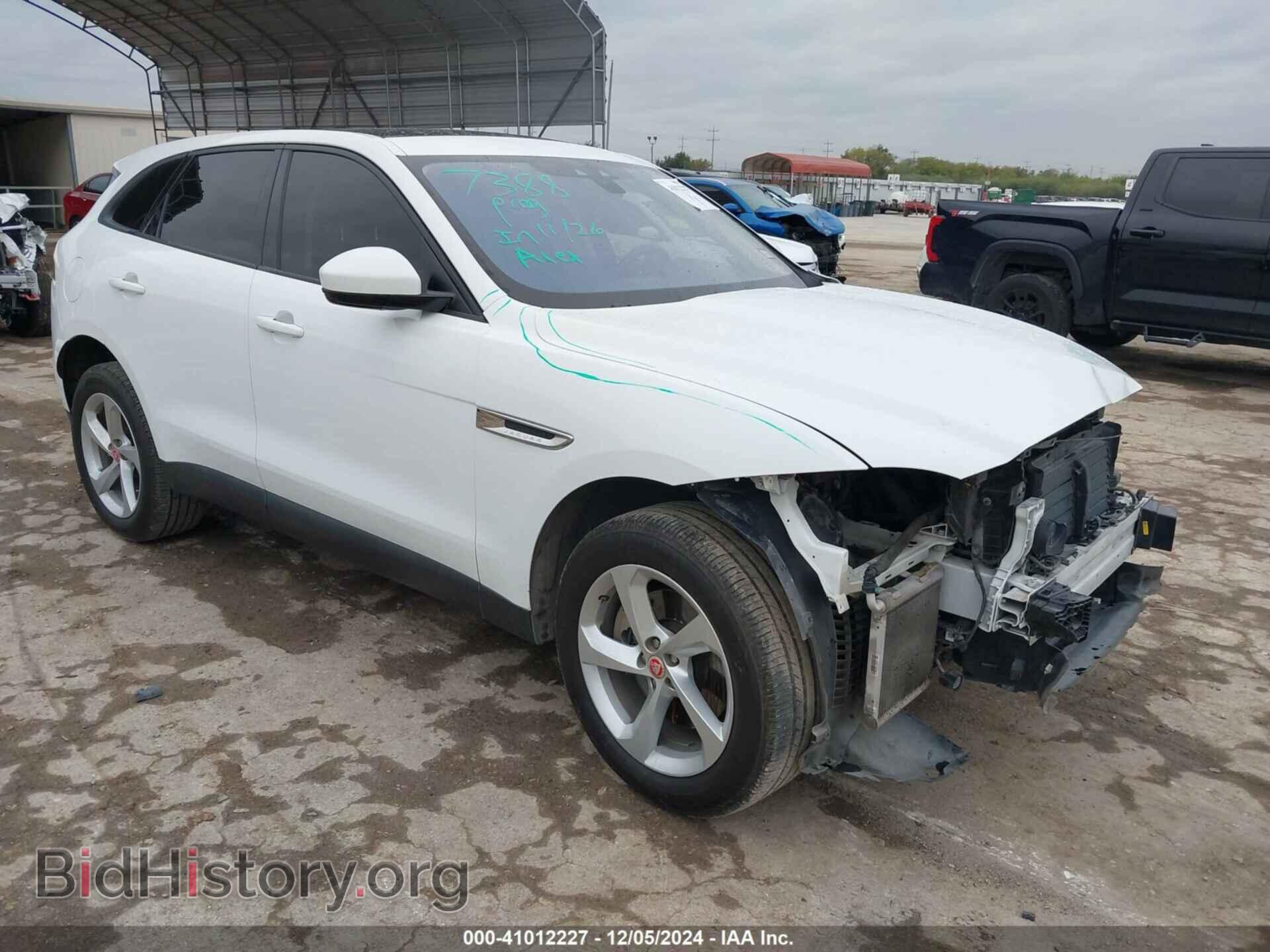 Фотография SADCJ2GX2JA204016 - JAGUAR F-PACE 2018