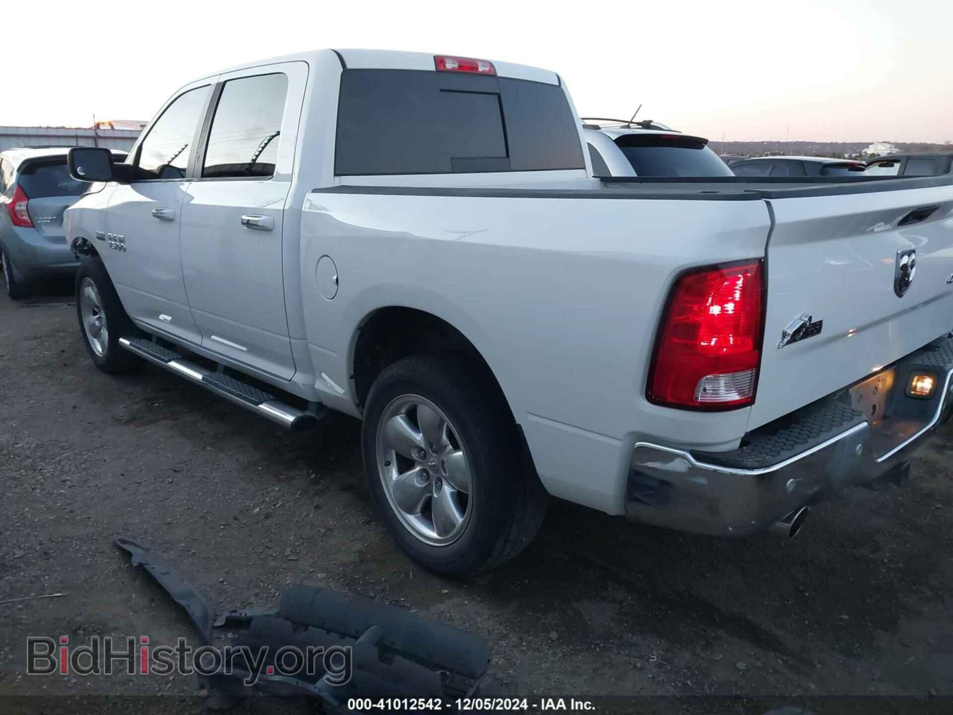2017 RAM 1500 - VIN: 3C6RR7LT7HG511909 - Фото 3