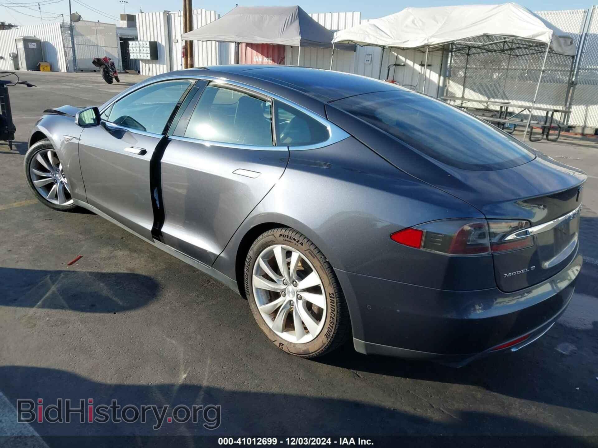 2015 TESLA MODEL S - VIN: 5YJSA1E21FF114556 - Photo 3