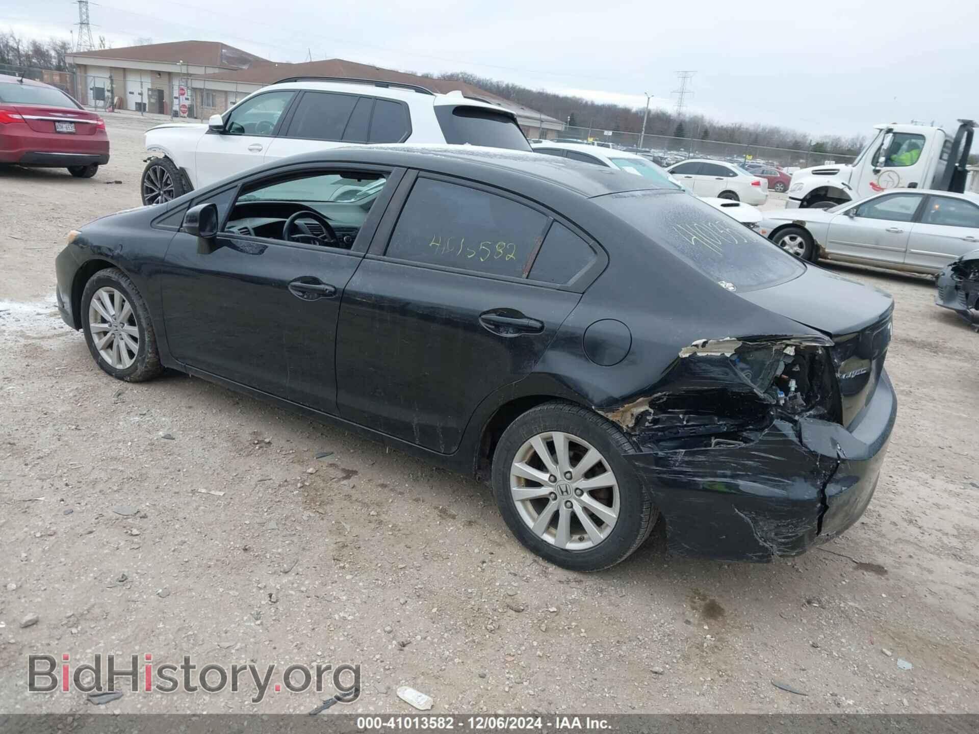 2012 HONDA CIVIC - VIN: 19XFB2F8XCE063275 - Фото 3