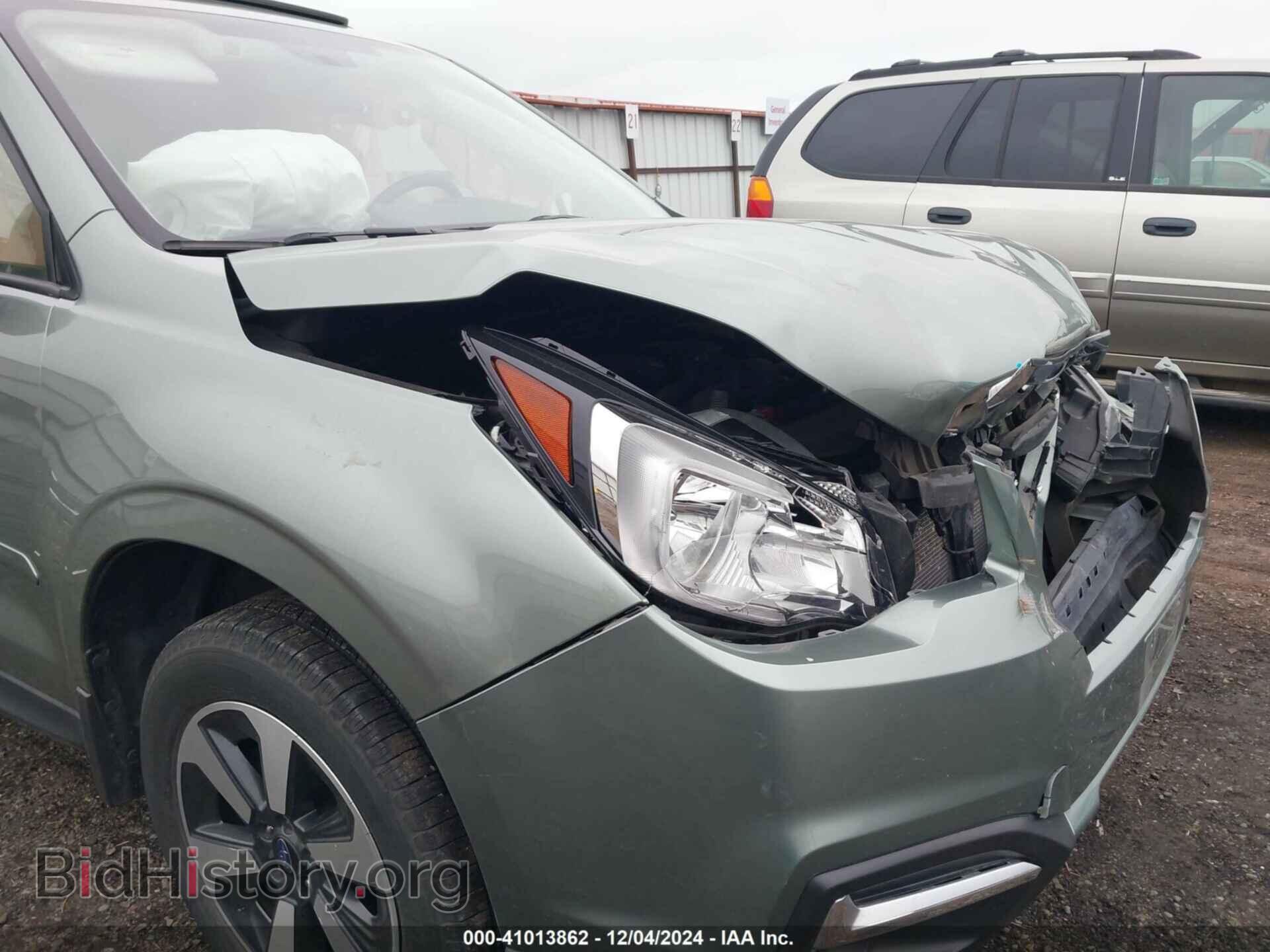 2017 SUBARU FORESTER - VIN: JF2SJAGC8HH808848 - Фото 17