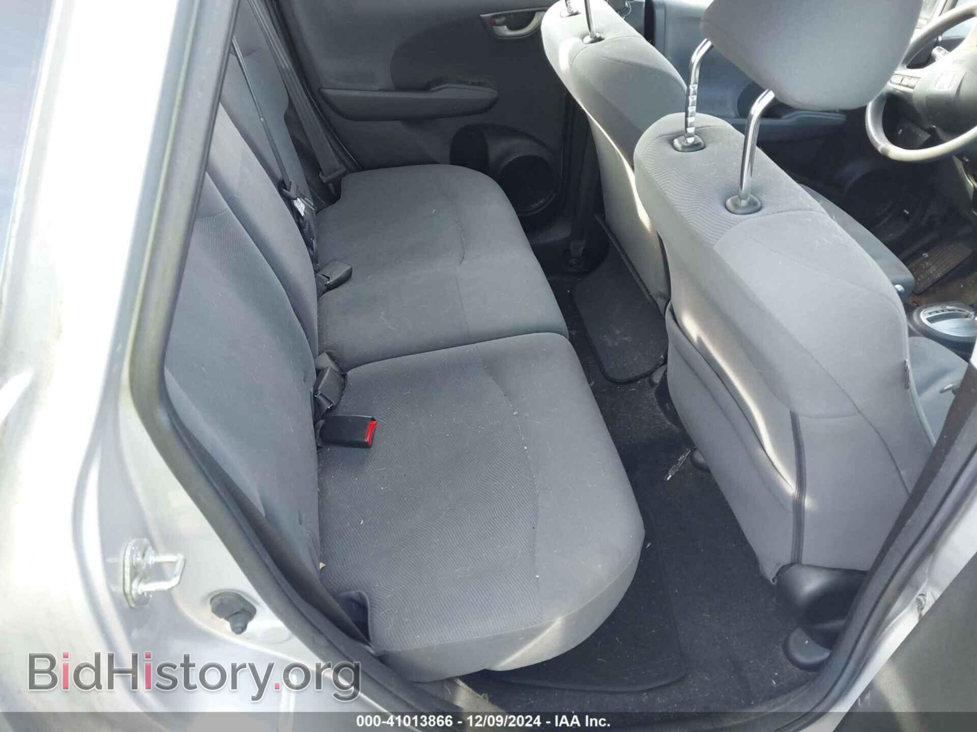 2011 HONDA FIT - VIN: JHMGE8H35BC010228 - Фото 8