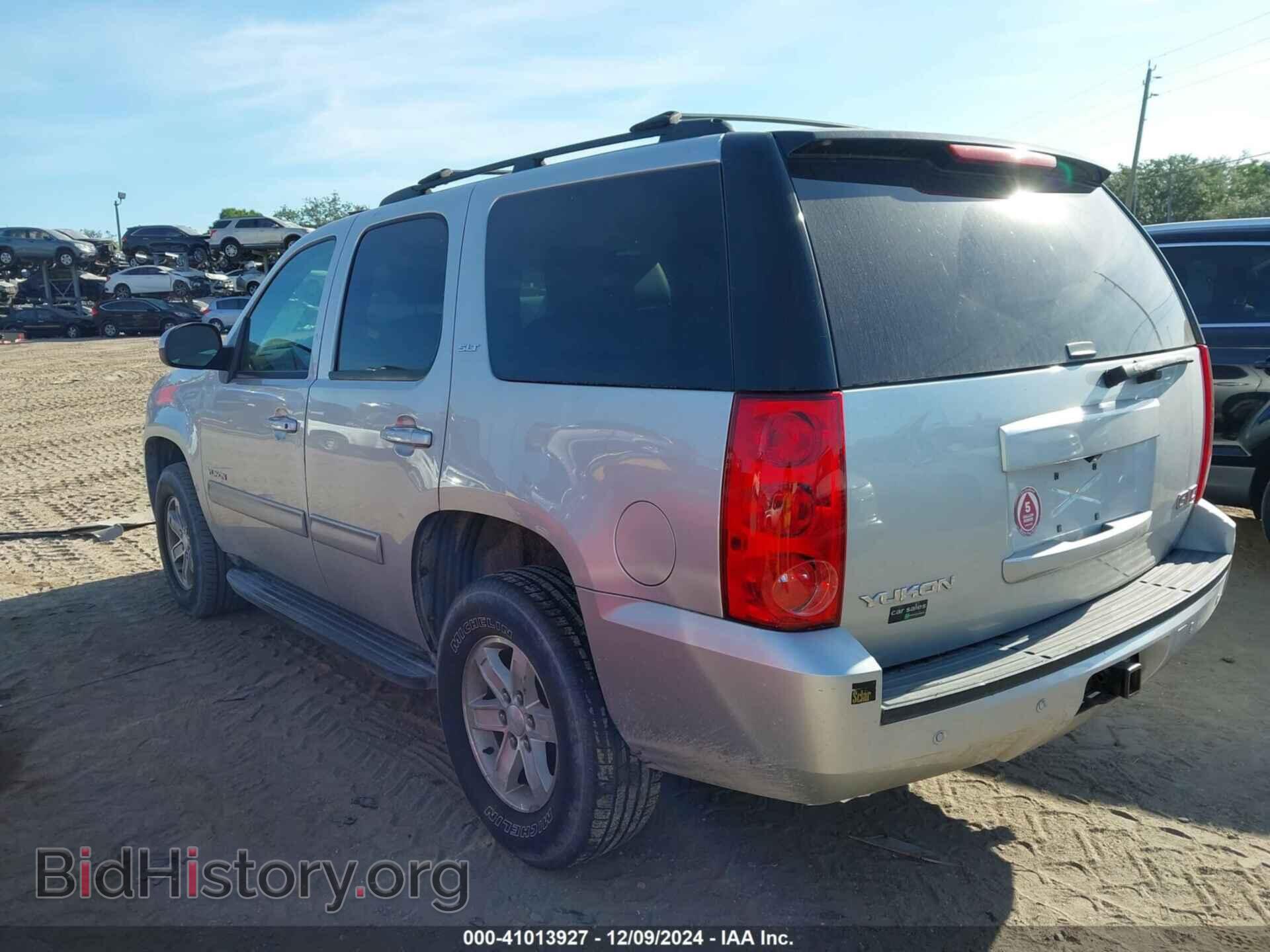 2014 GMC YUKON - VIN: 1GKS1CE05ER197738 - Фото 3