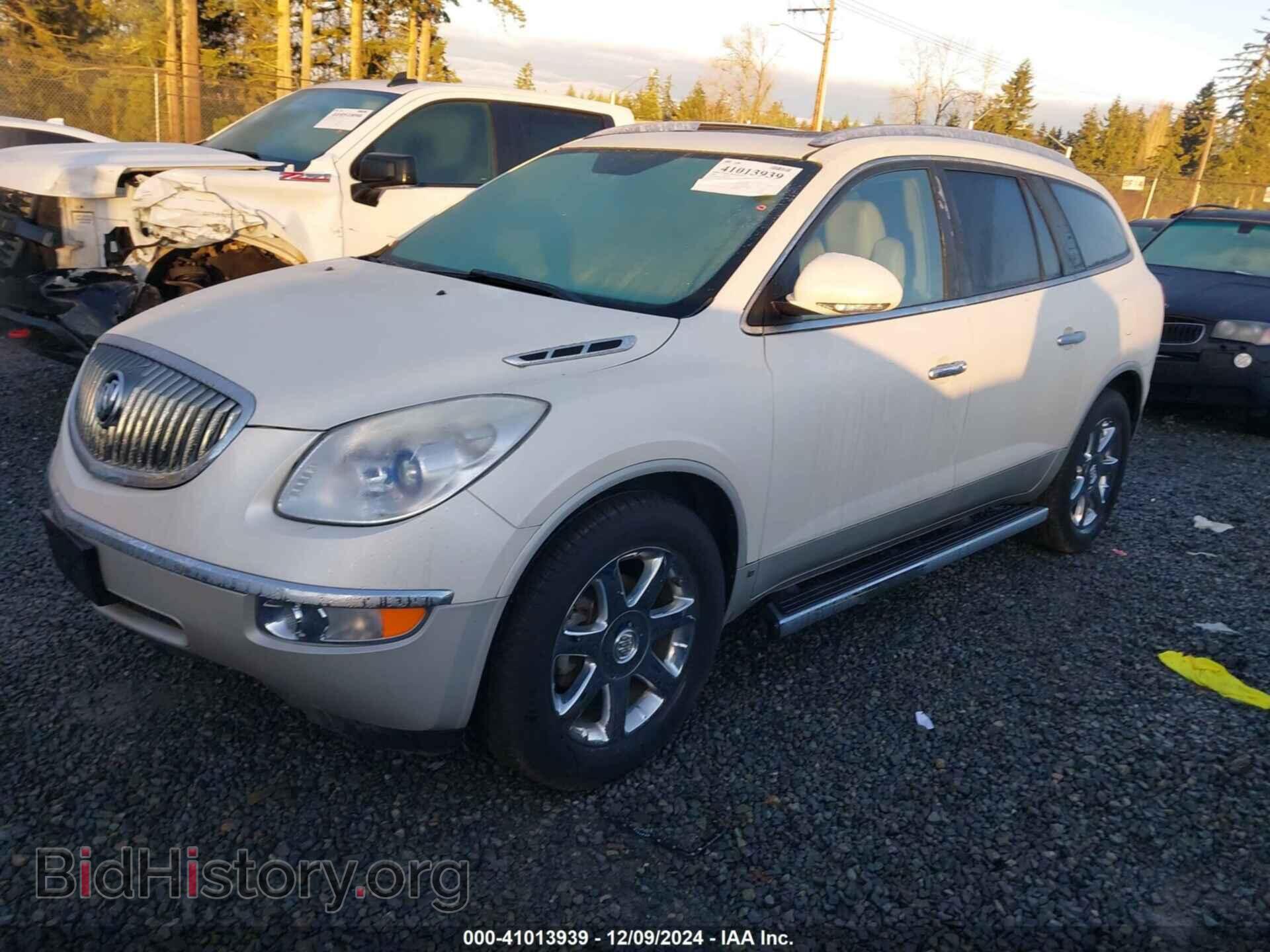 2009 BUICK ENCLAVE - VIN: 5GAEV23D19J187212 - Фото 2