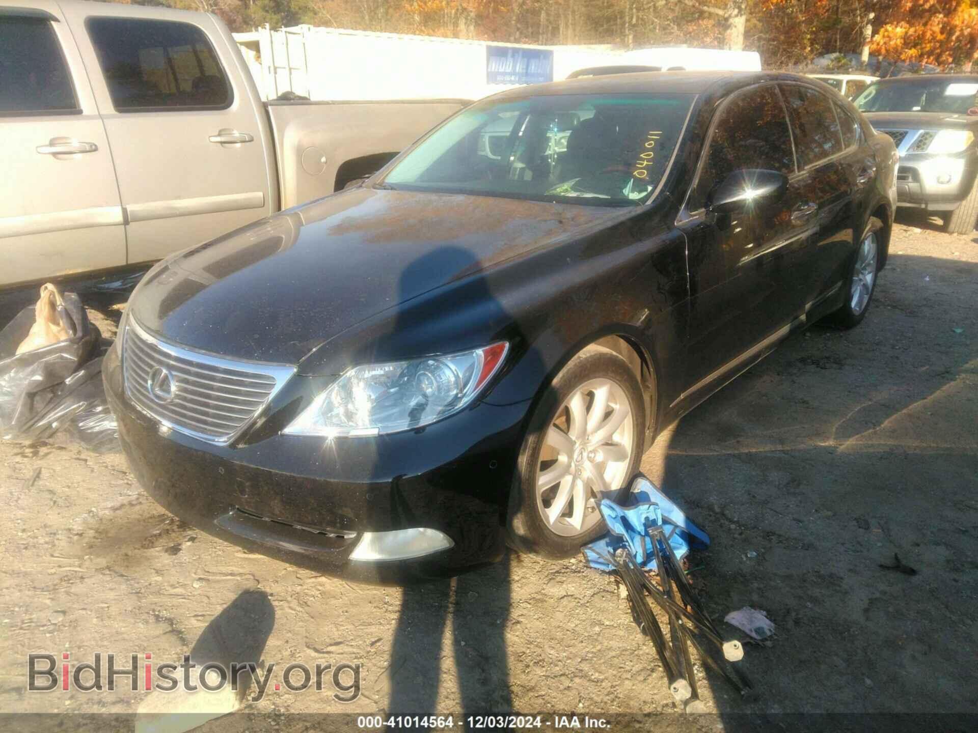 2007 LEXUS LS 460 - VIN: JTHBL46F775040011 - Photo 2