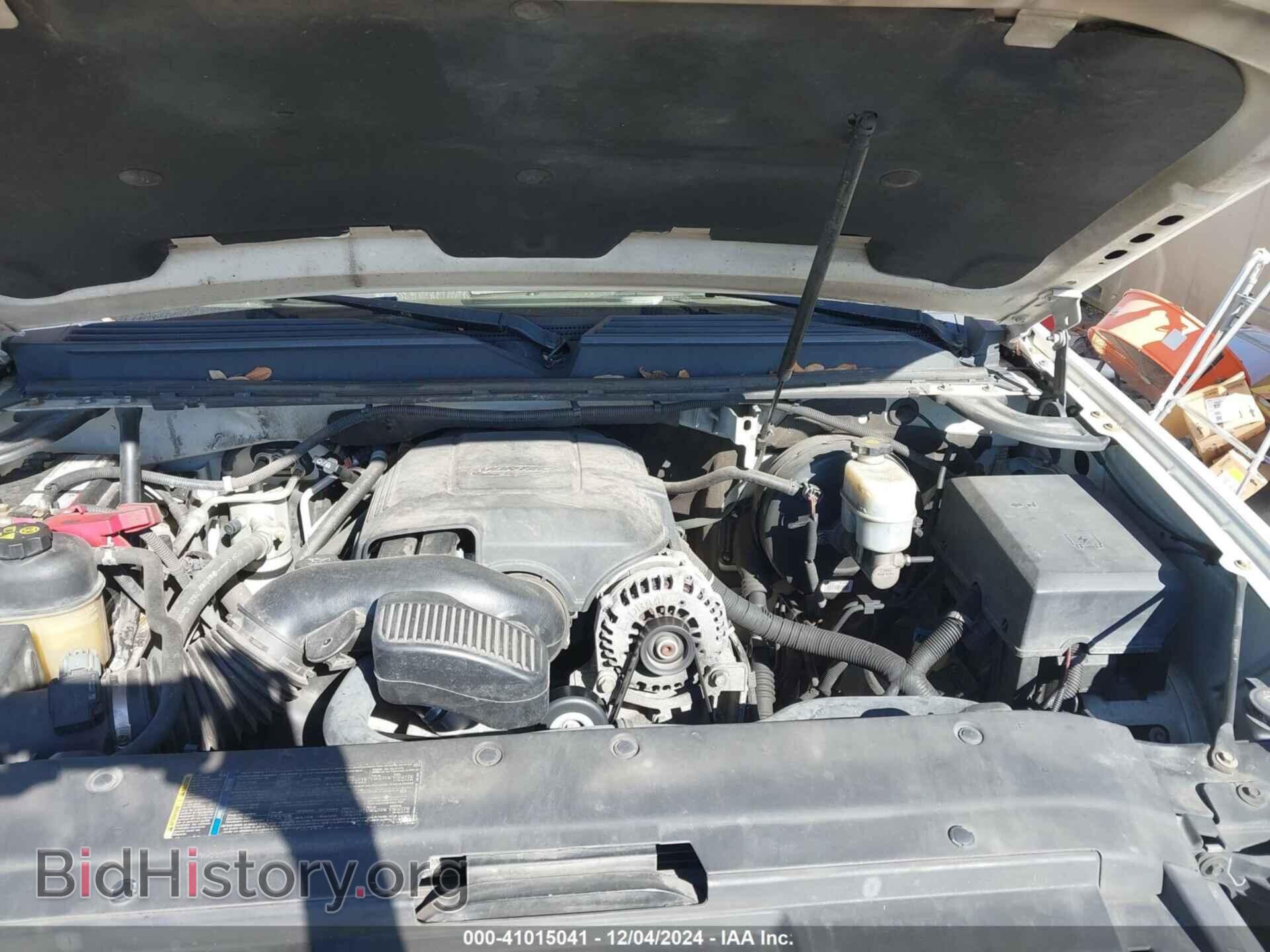 2011 GMC YUKON - VIN: 1GKS2CE06BR202602 - Фото 10