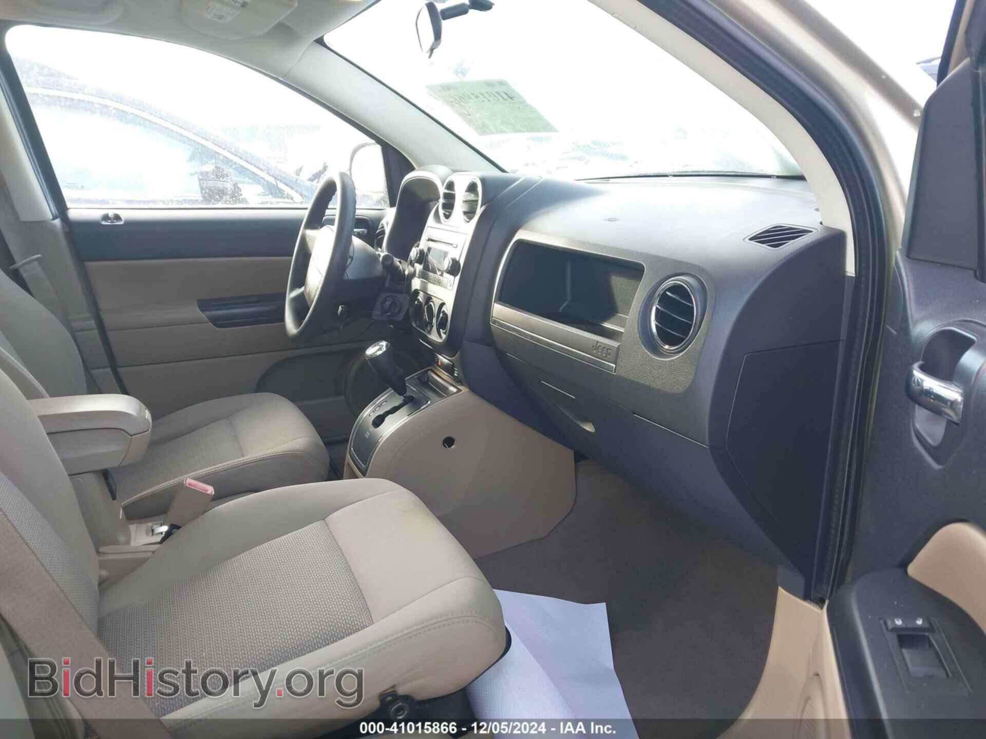 2009 JEEP COMPASS - VIN: 1J4FF47B99D219448 - Фото 5