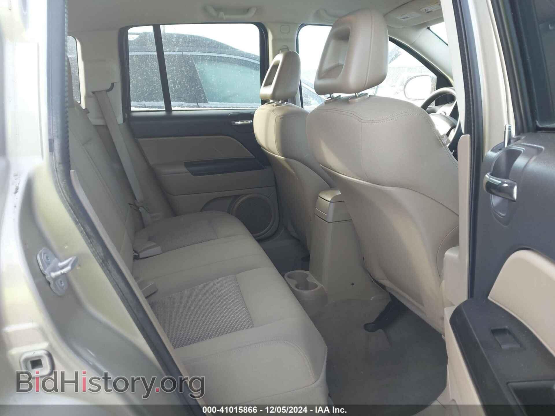 2009 JEEP COMPASS - VIN: 1J4FF47B99D219448 - Фото 8