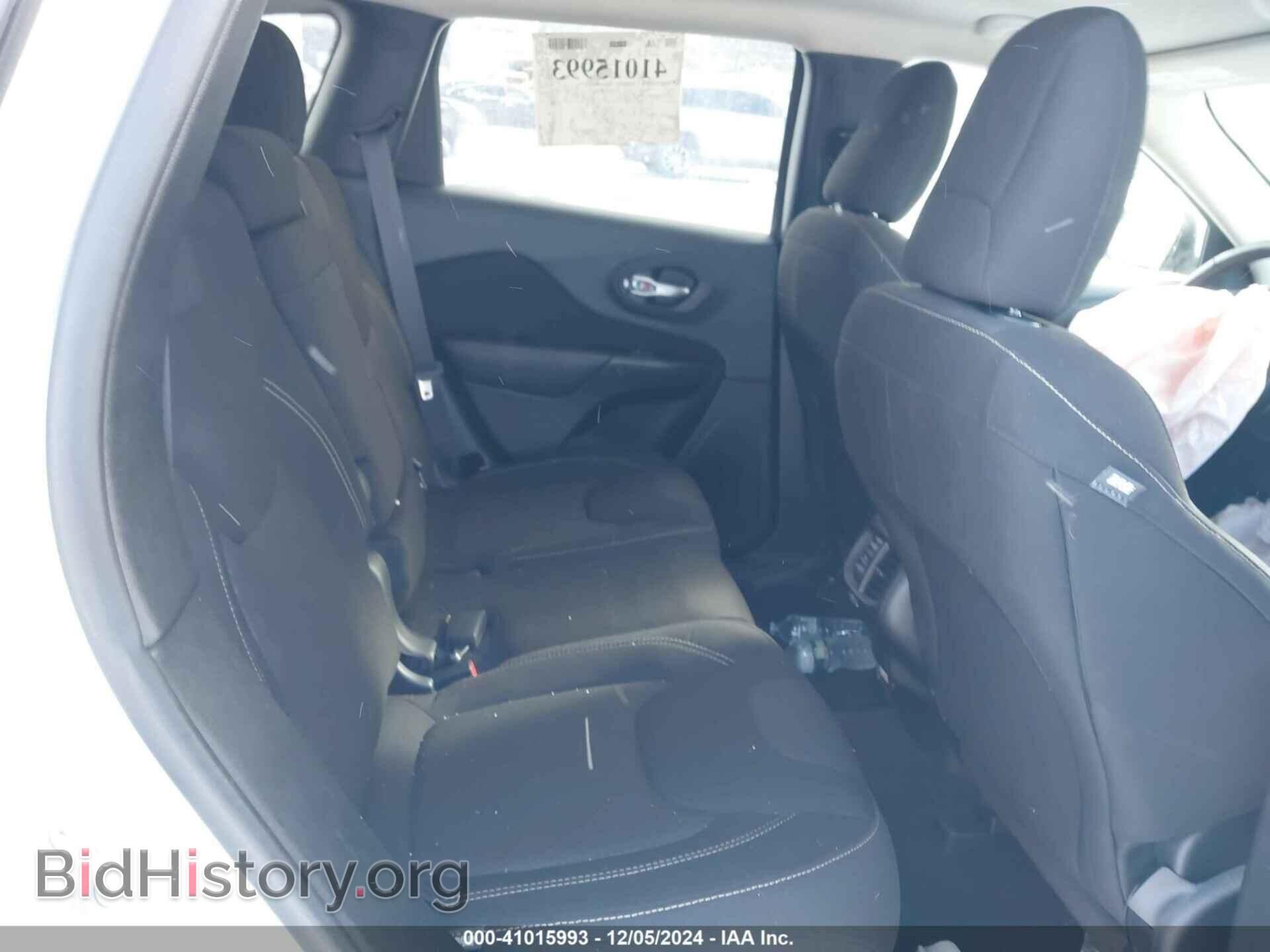 2017 JEEP CHEROKEE - VIN: 1C4PJMCS0HW532616 - Фото 8