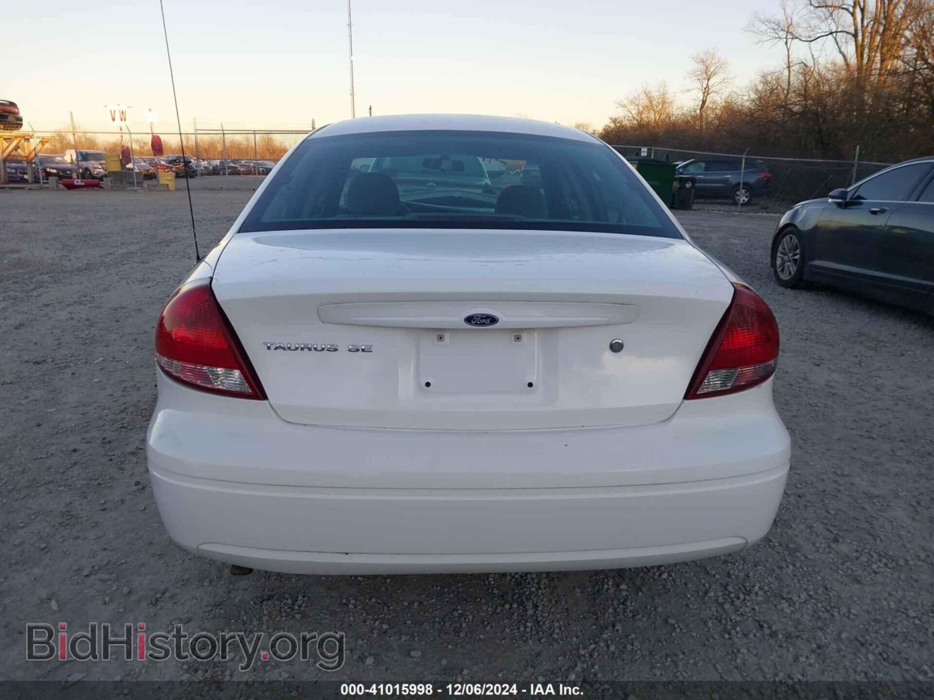 2005 FORD TAURUS - VIN: 1FAFP53215A284116 - Фото 17