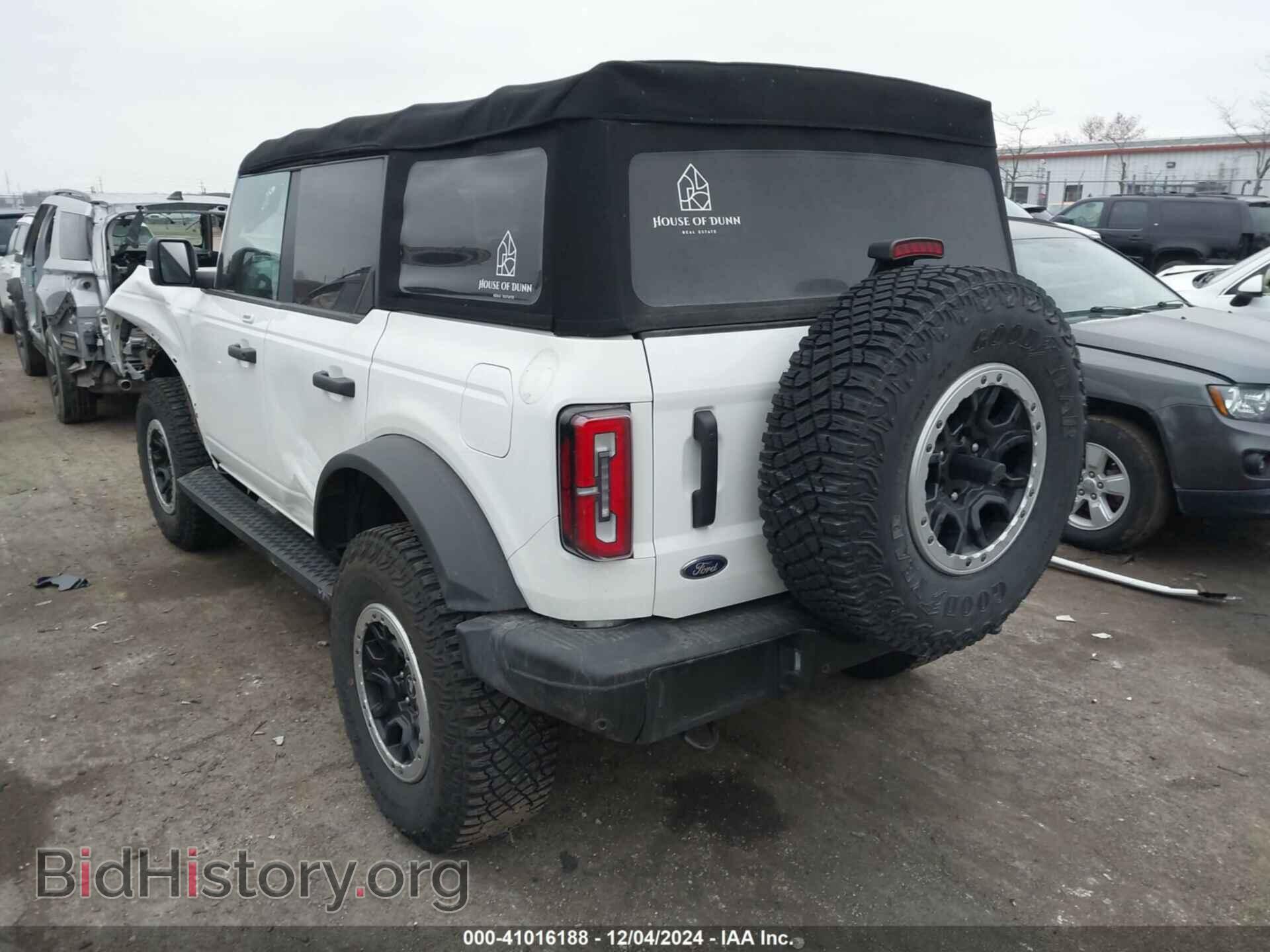 2022 FORD BRONCO - VIN: 1FMEE5DH3NLB86834 - Фото 3