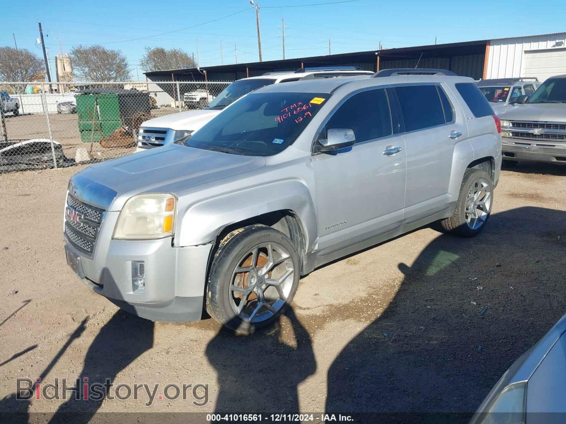 2011 GMC TERRAIN - VIN: 2CTFLSE57B6267829 - Photo 2