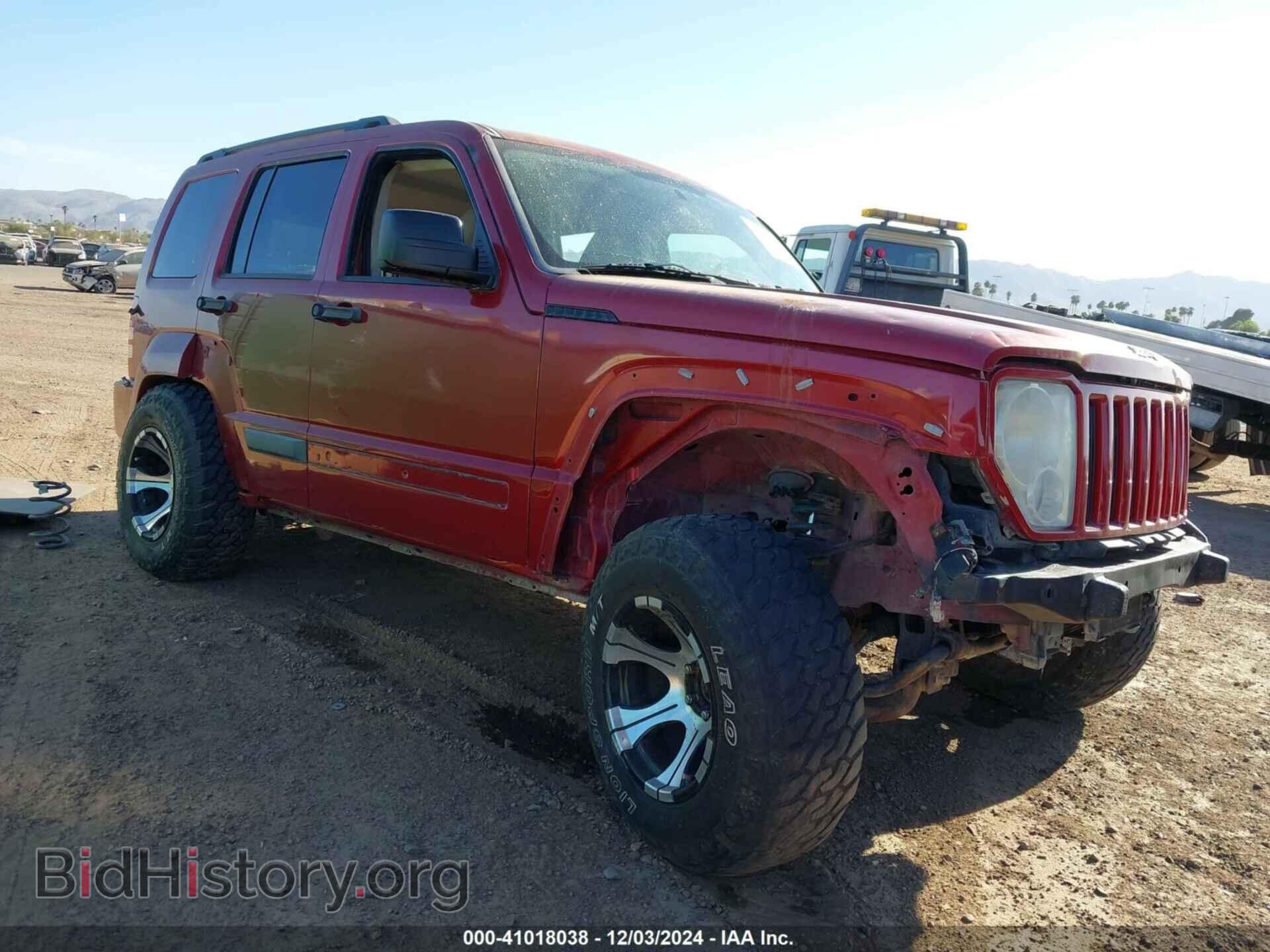 Photo 1J8GN28K28W133085 - JEEP LIBERTY 2008