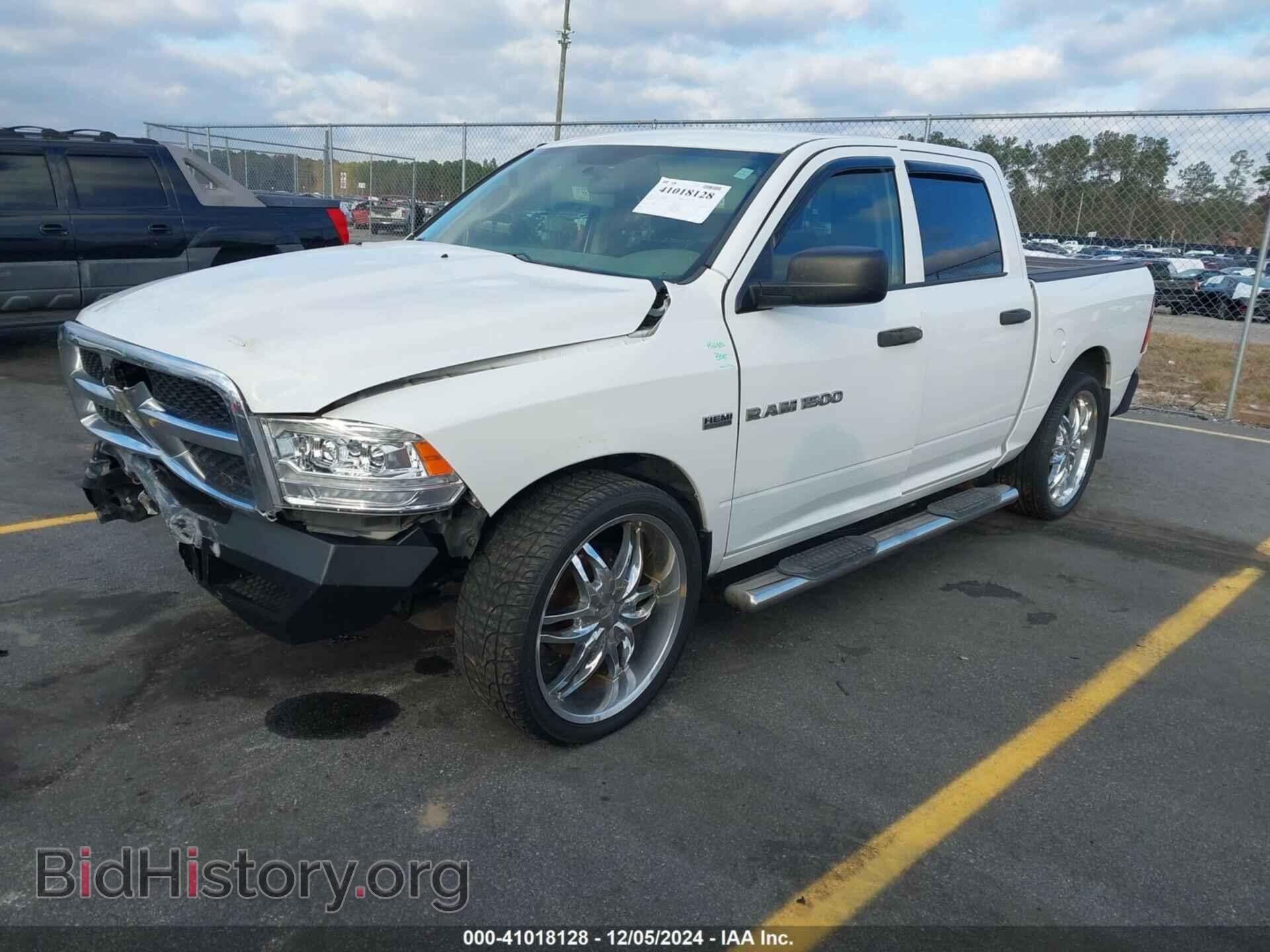 2011 RAM RAM 1500 - VIN: 1D7RB1CT3BS656946 - Photo 2
