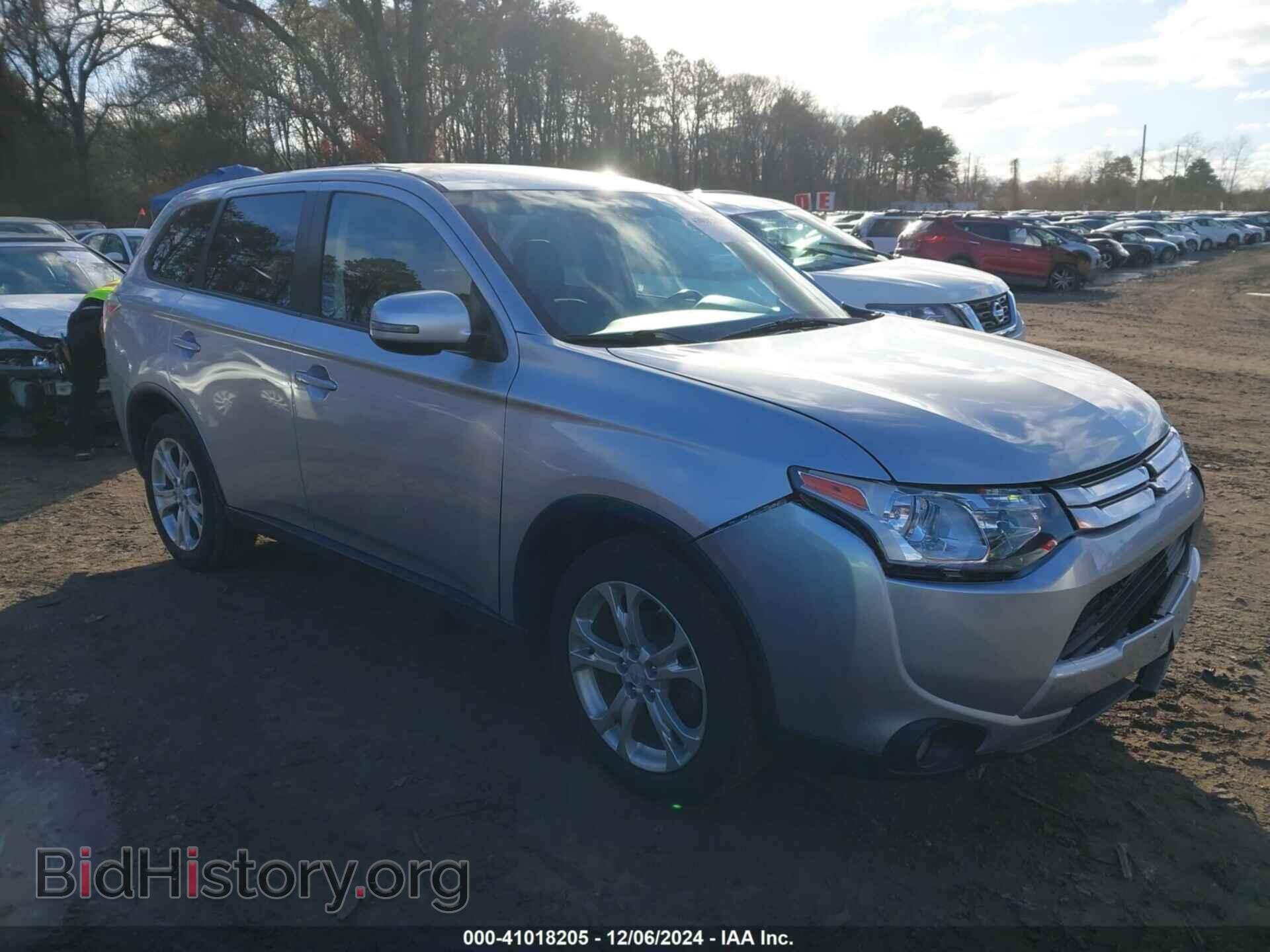 Photo JA4AZ3A32FZ006563 - MITSUBISHI OUTLANDER 2015