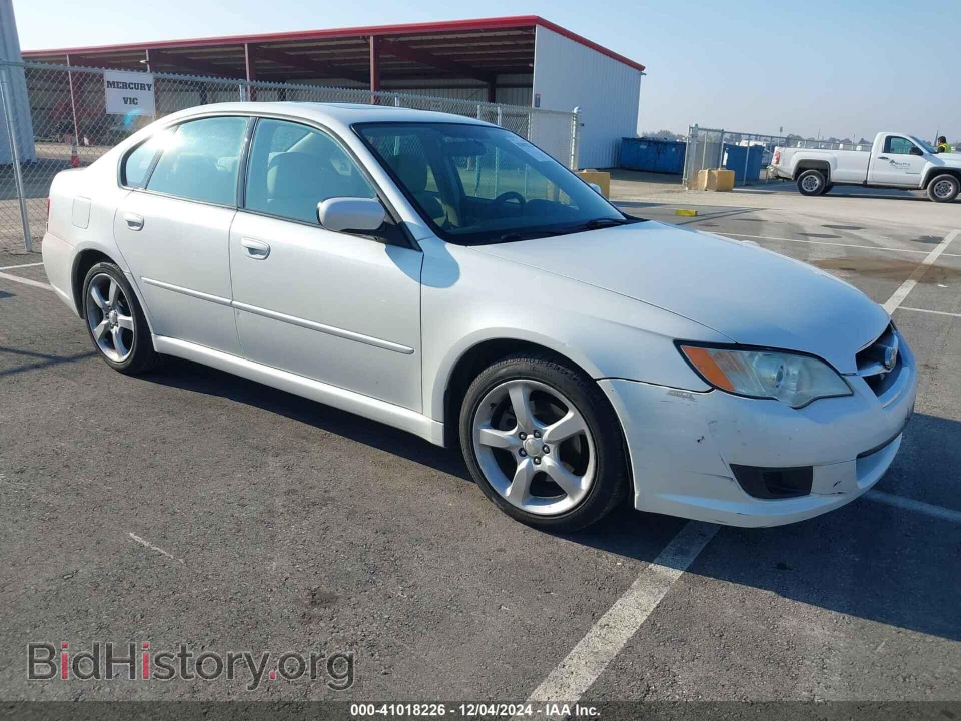 Photo 4S3BL616197225585 - SUBARU LEGACY 2009