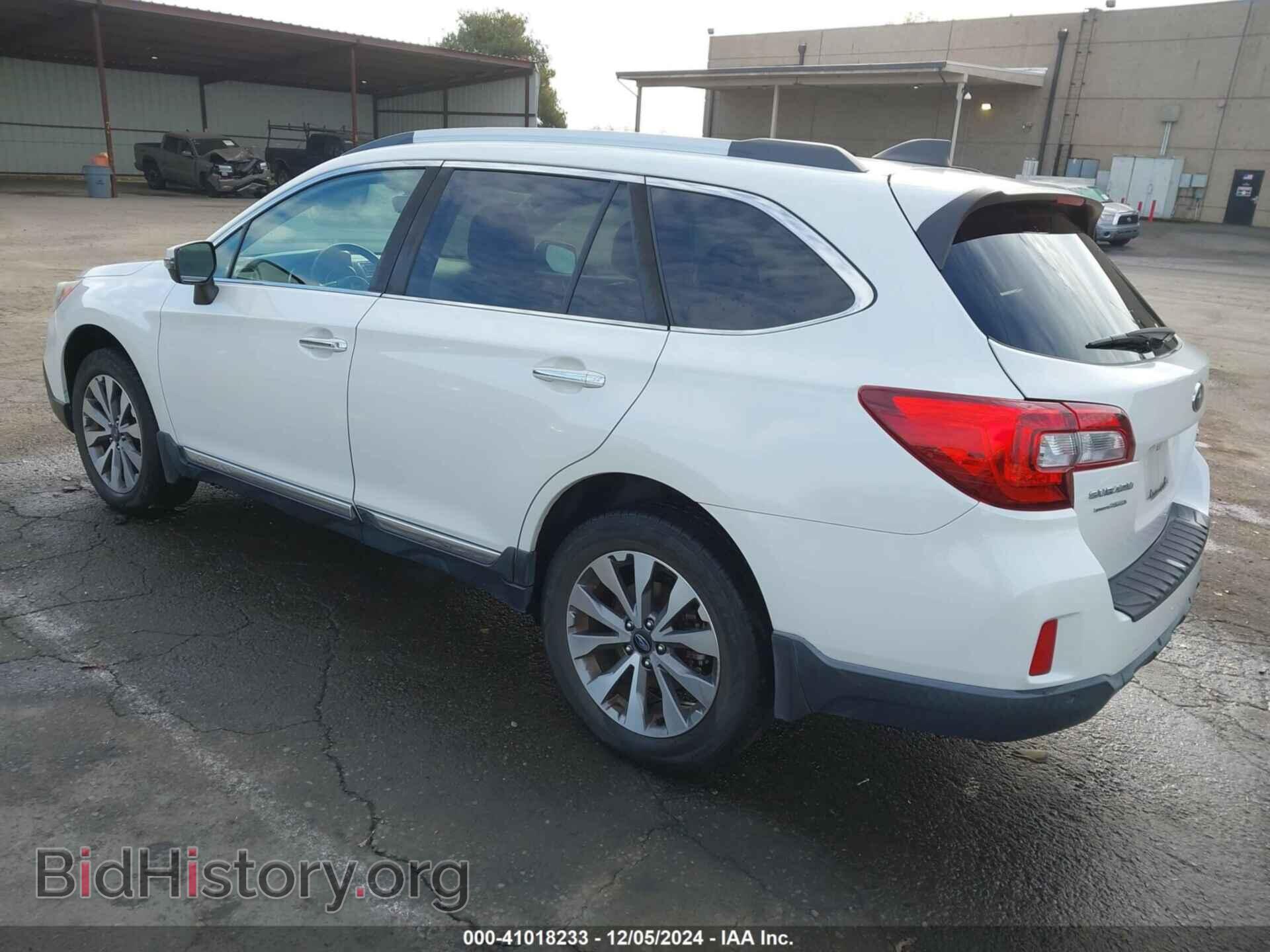 2017 SUBARU OUTBACK - VIN: 4S4BSATC5H3354472 - Фото 3