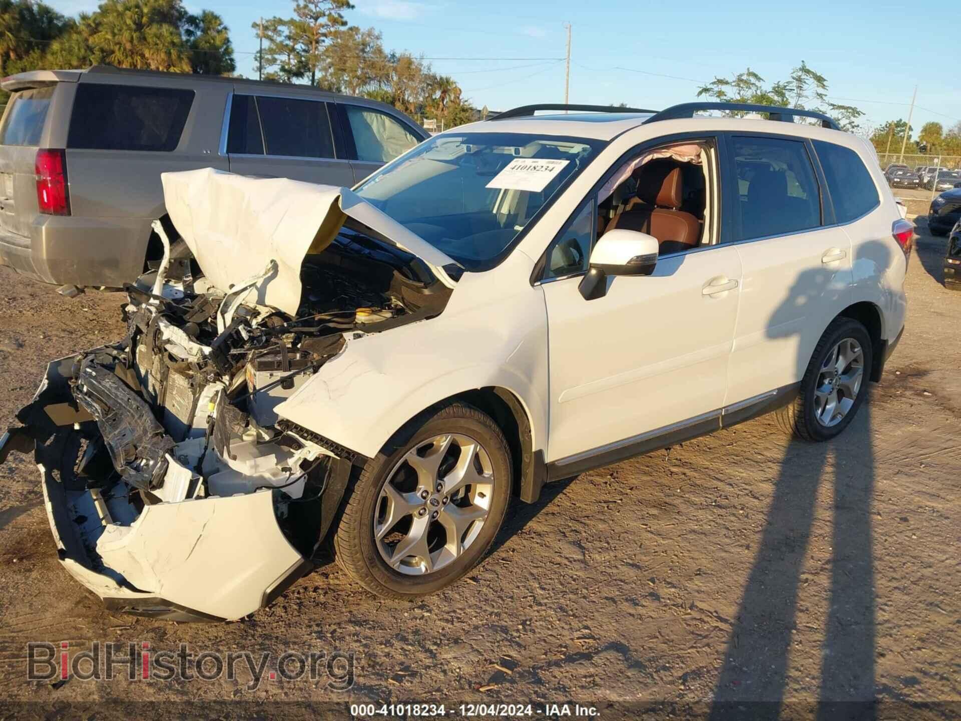 2018 SUBARU FORESTER - VIN: JF2SJAWC9JH607497 - Фото 2