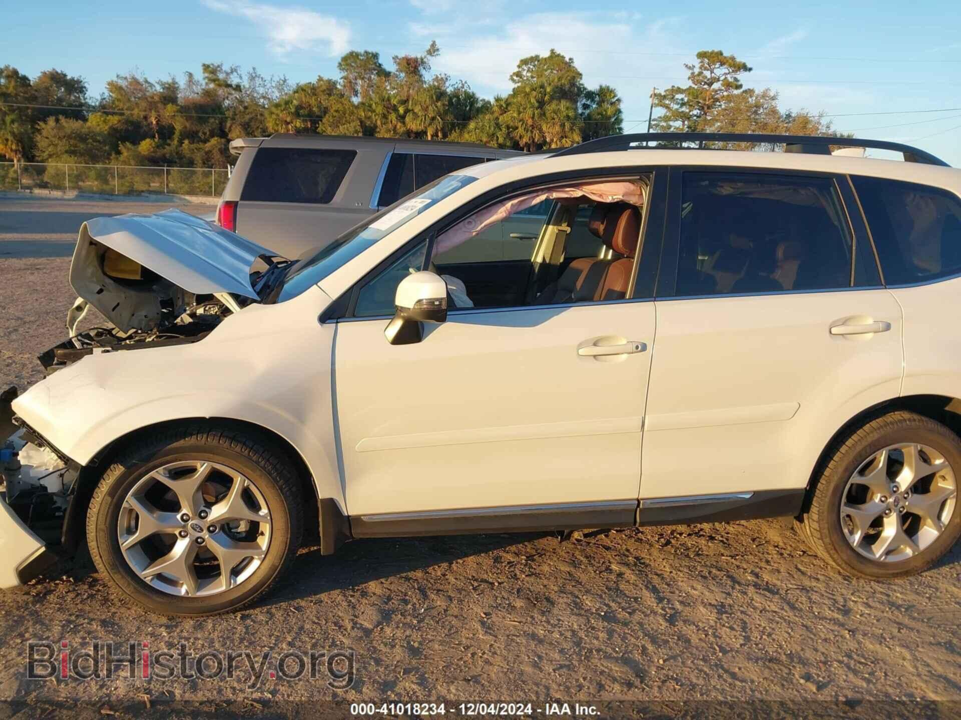 2018 SUBARU FORESTER - VIN: JF2SJAWC9JH607497 - Фото 13