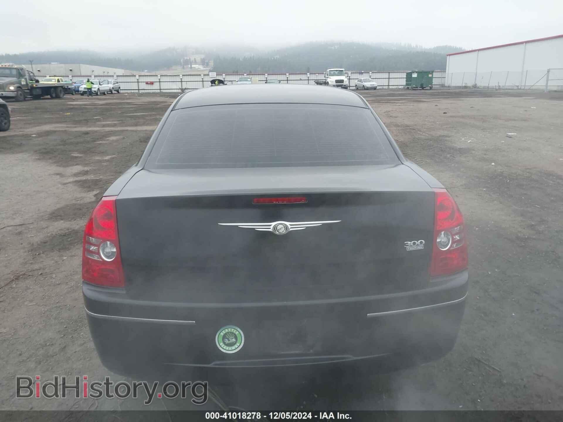 2010 CHRYSLER 300 - VIN: 2C3CA4CD9AH143370 - Фото 17