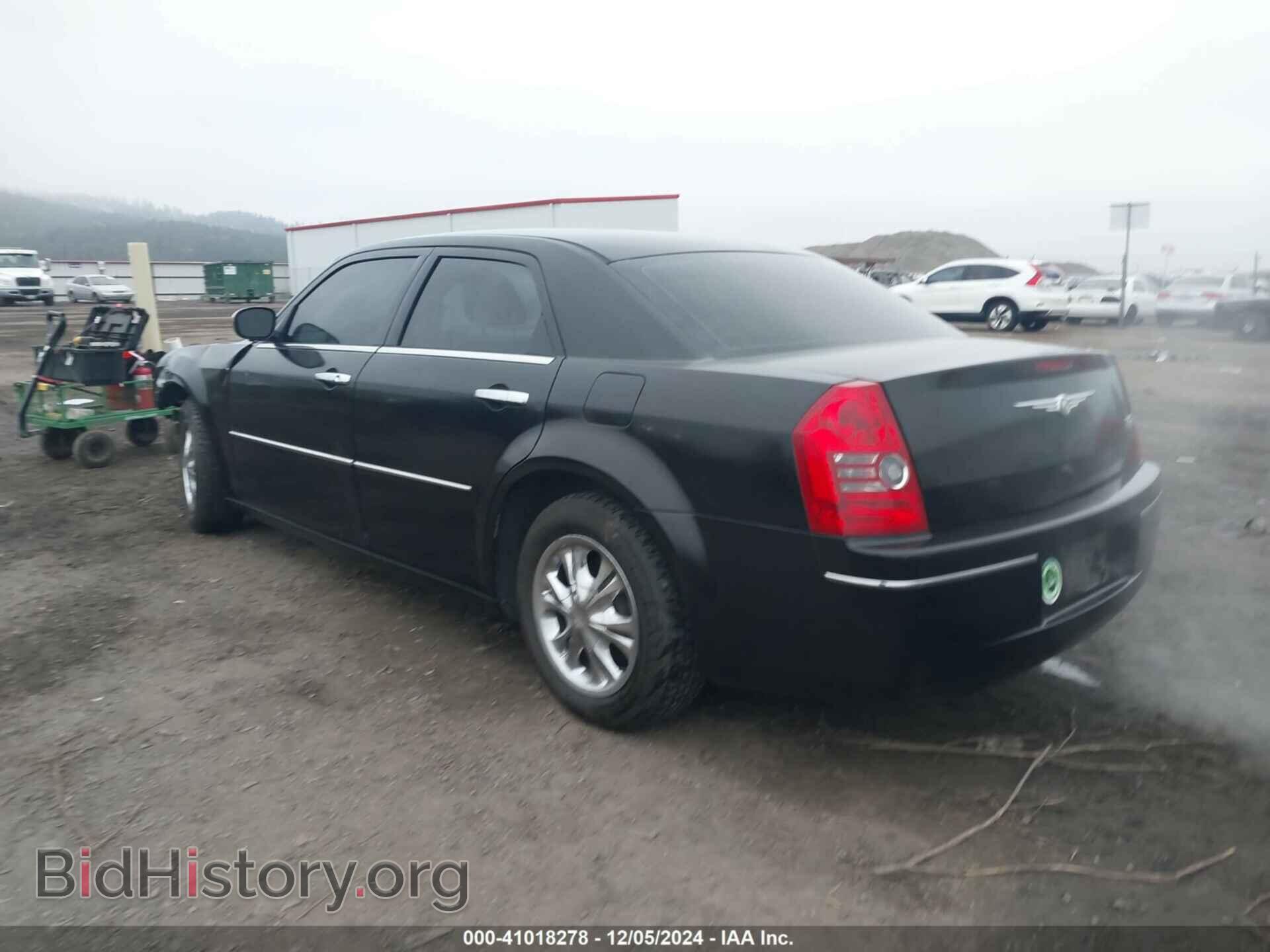 2010 CHRYSLER 300 - VIN: 2C3CA4CD9AH143370 - Фото 3